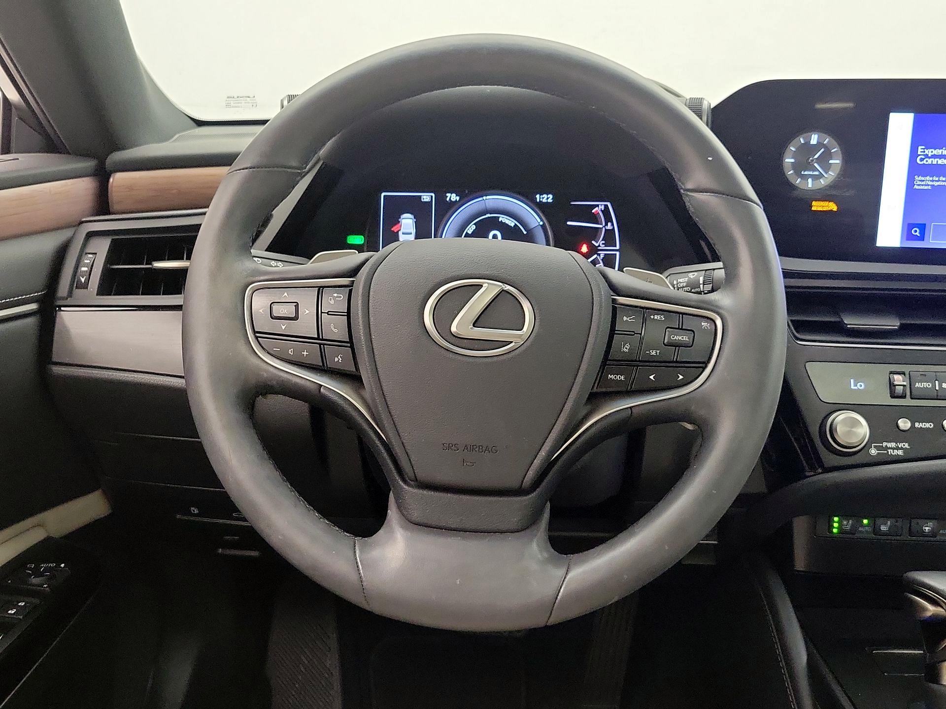 Thumbnail: 2023 Lexus ES - 10