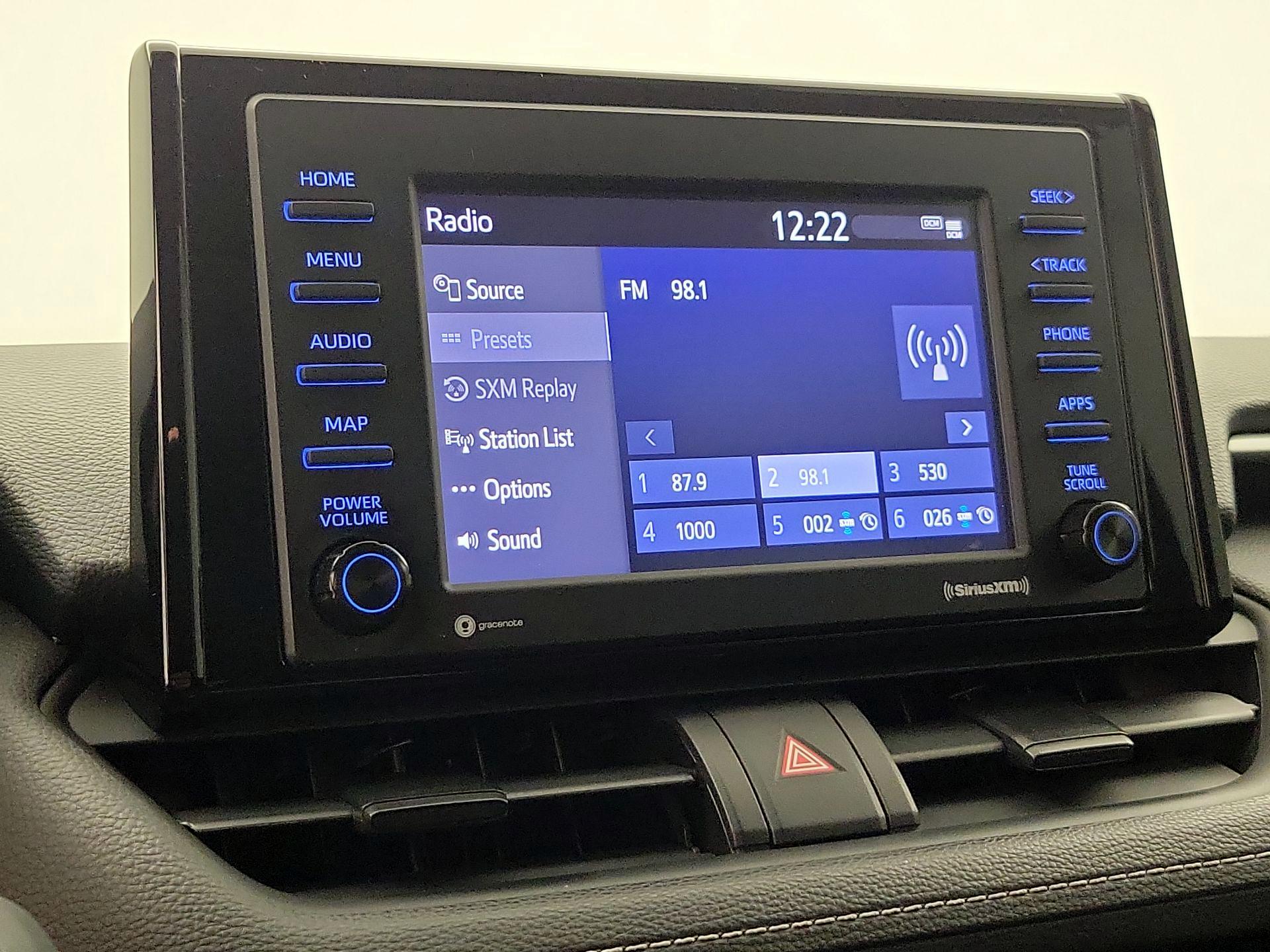 Thumbnail: 2021 Toyota RAV4 - 15