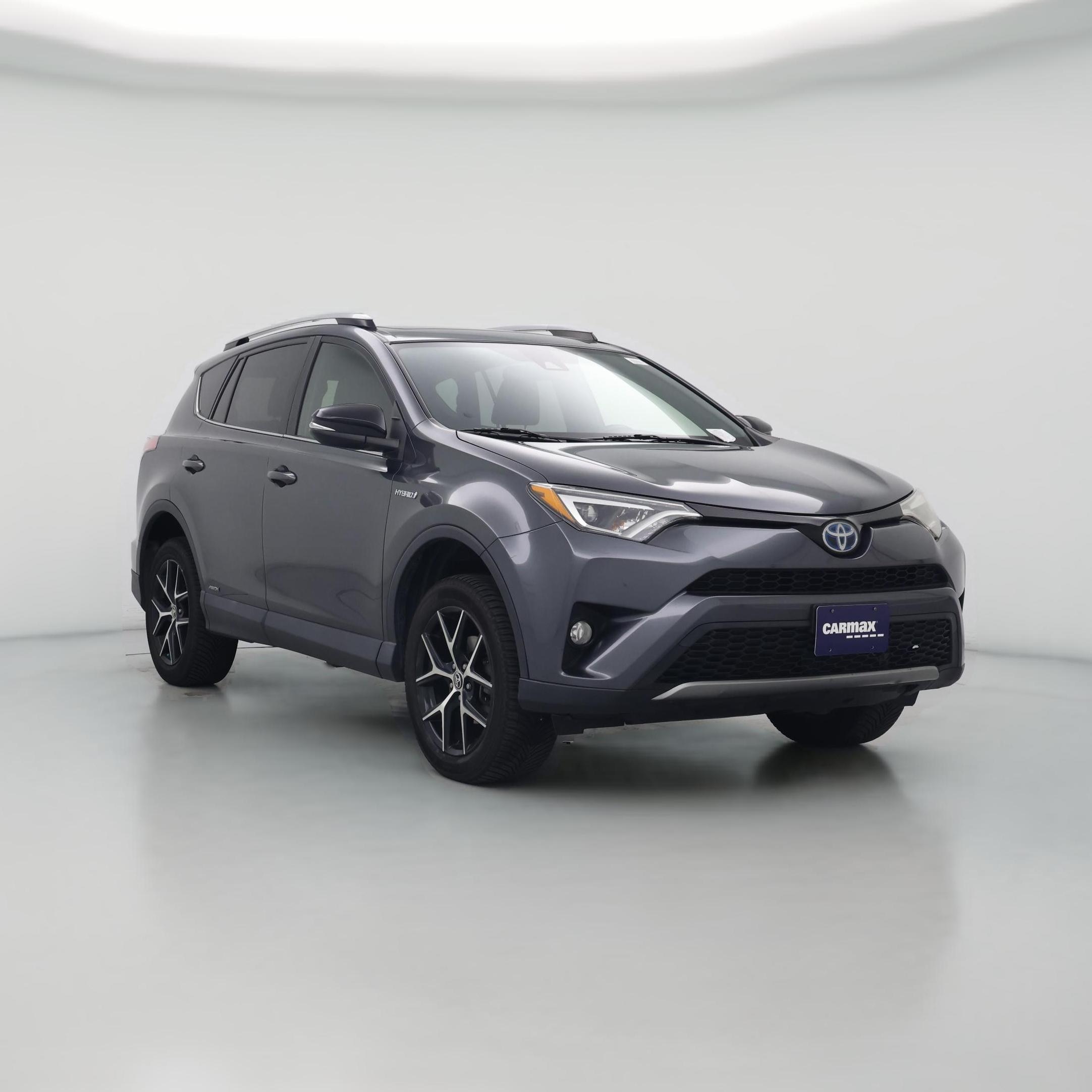 Thumbnail: 2017 Toyota RAV4 - 1
