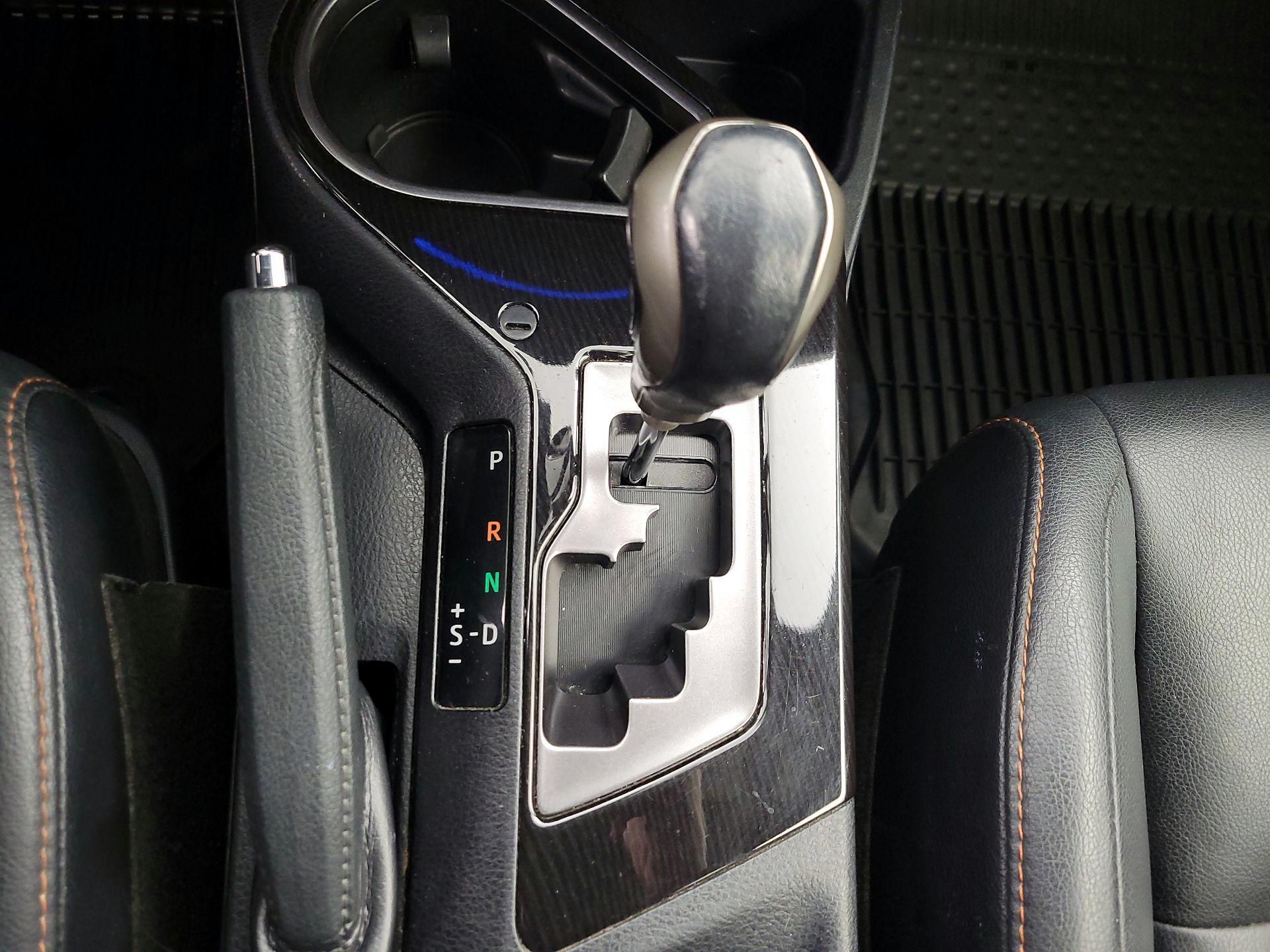 Thumbnail: 2017 Toyota RAV4 - 17