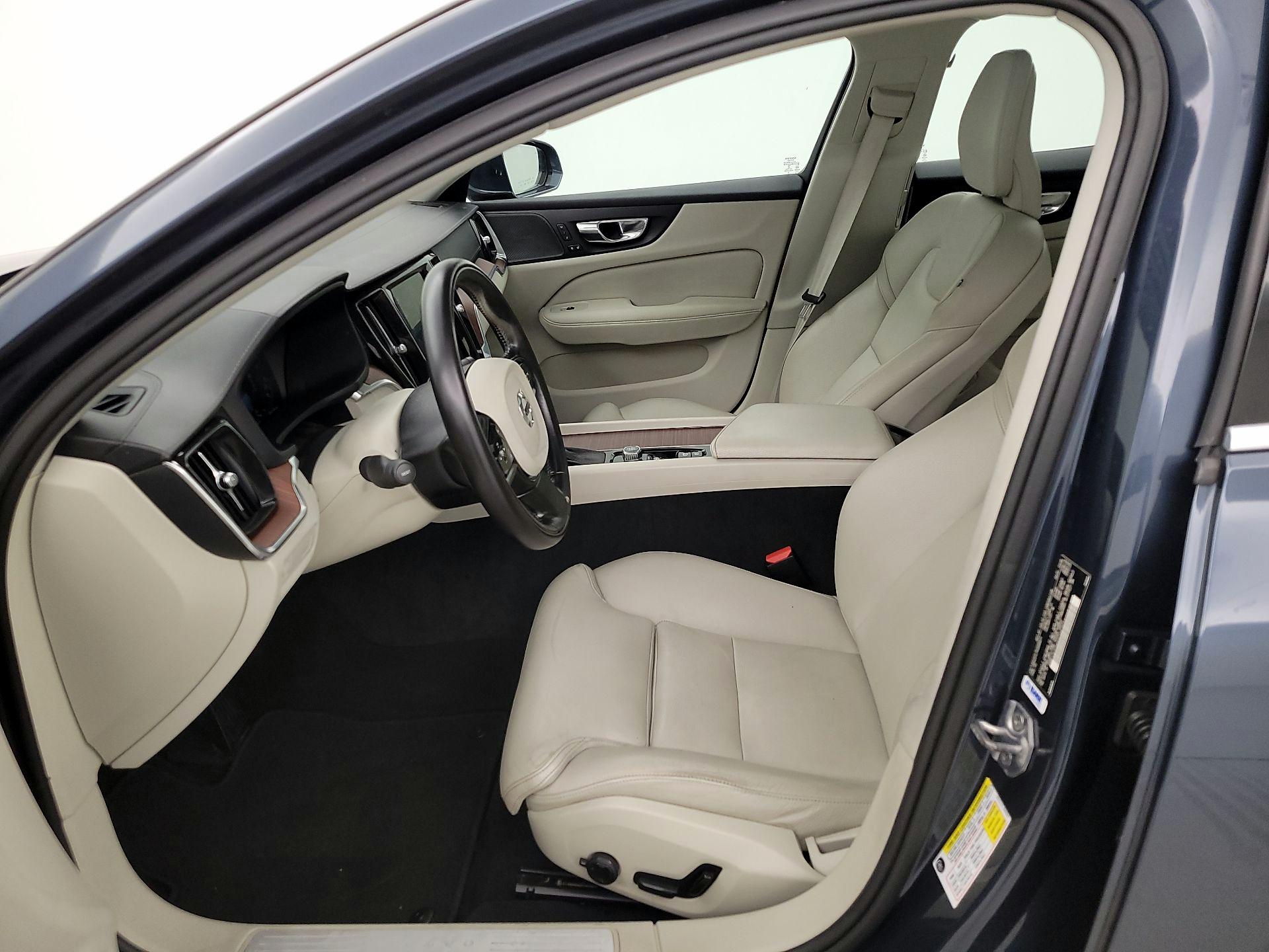 Thumbnail: 2019 Volvo S60 - 11