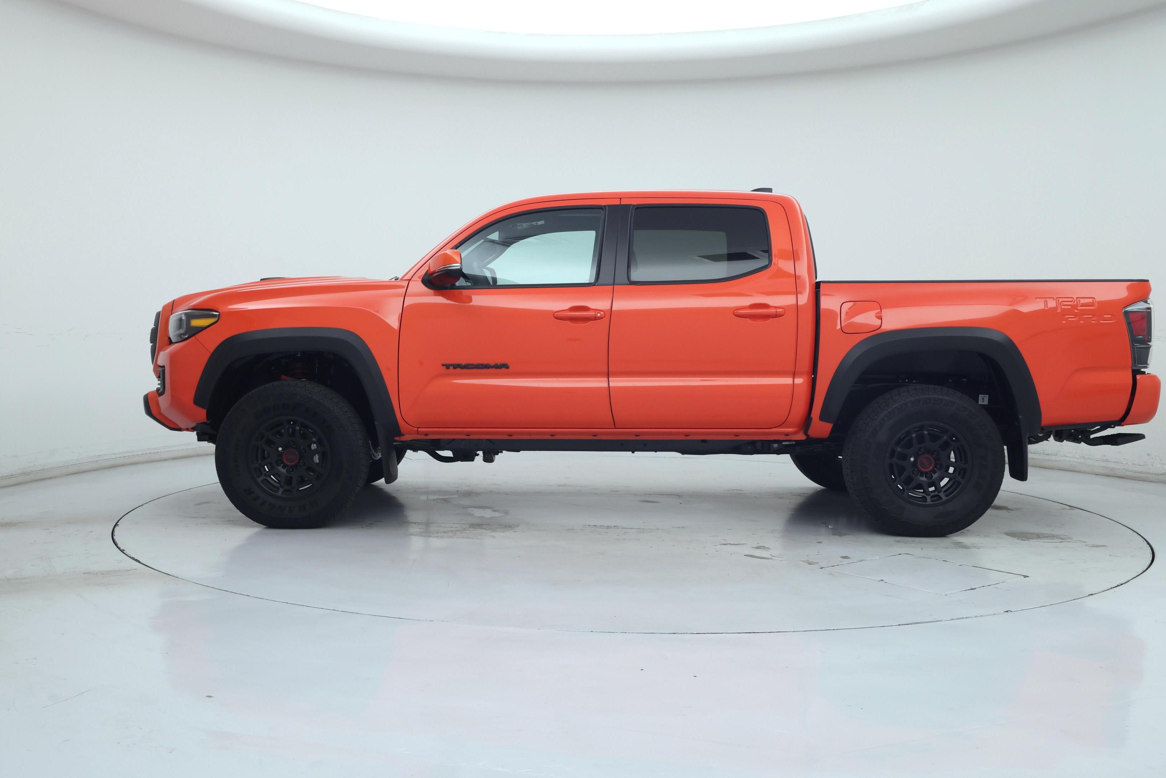 Thumbnail: 2023 Toyota Tacoma - 3
