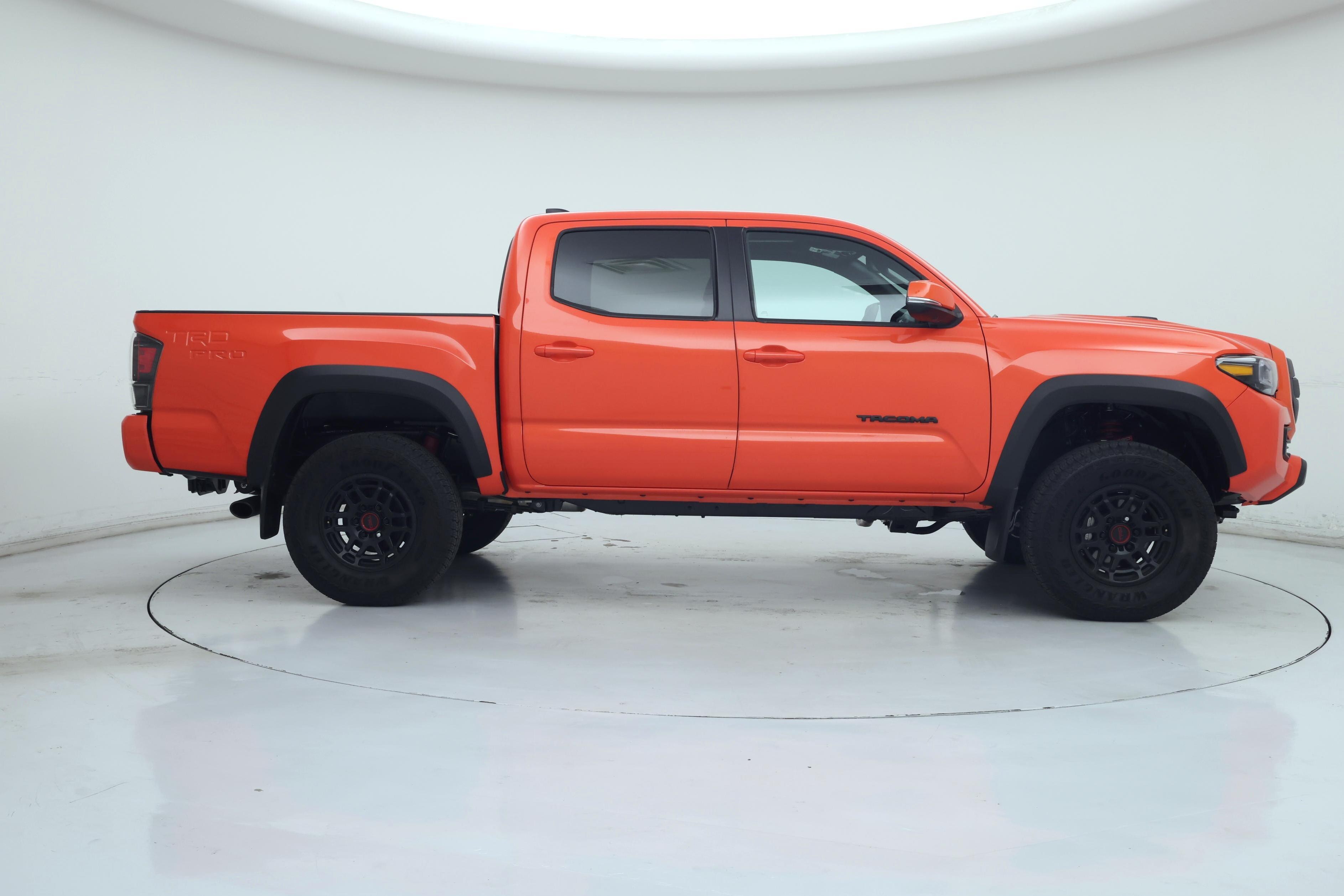 Thumbnail: 2023 Toyota Tacoma - 7