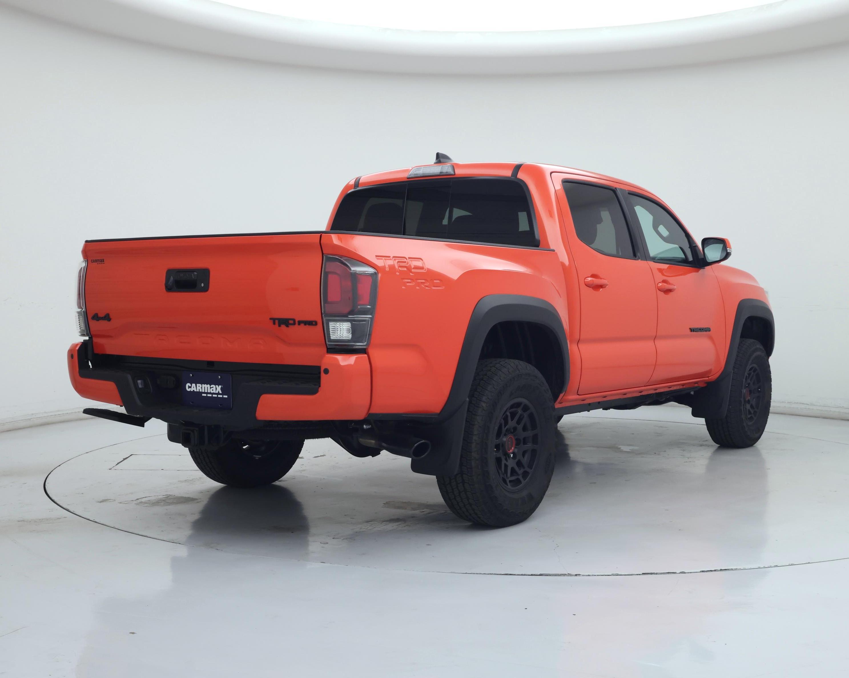 Thumbnail: 2023 Toyota Tacoma - 8