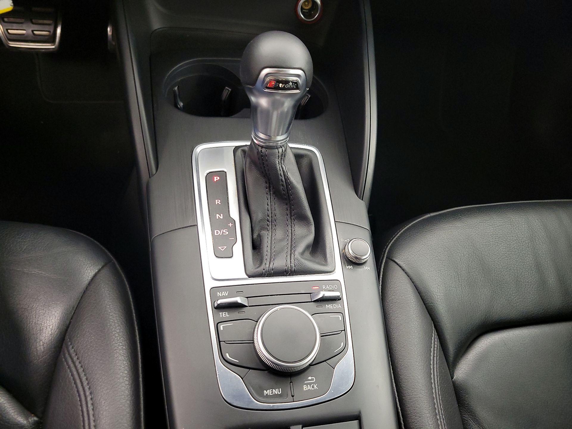 Thumbnail: 2015 Audi A3 - 16