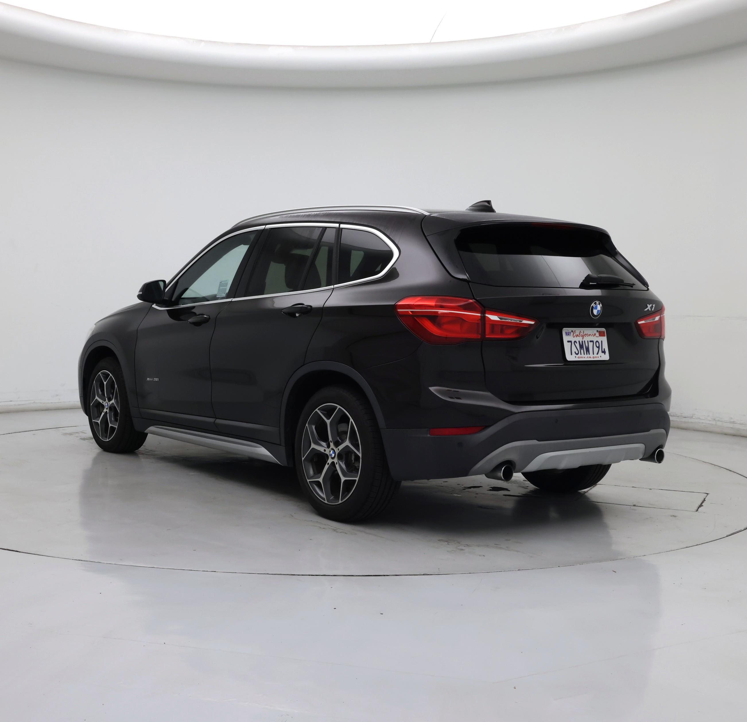 Thumbnail: 2016 BMW X1 - 2