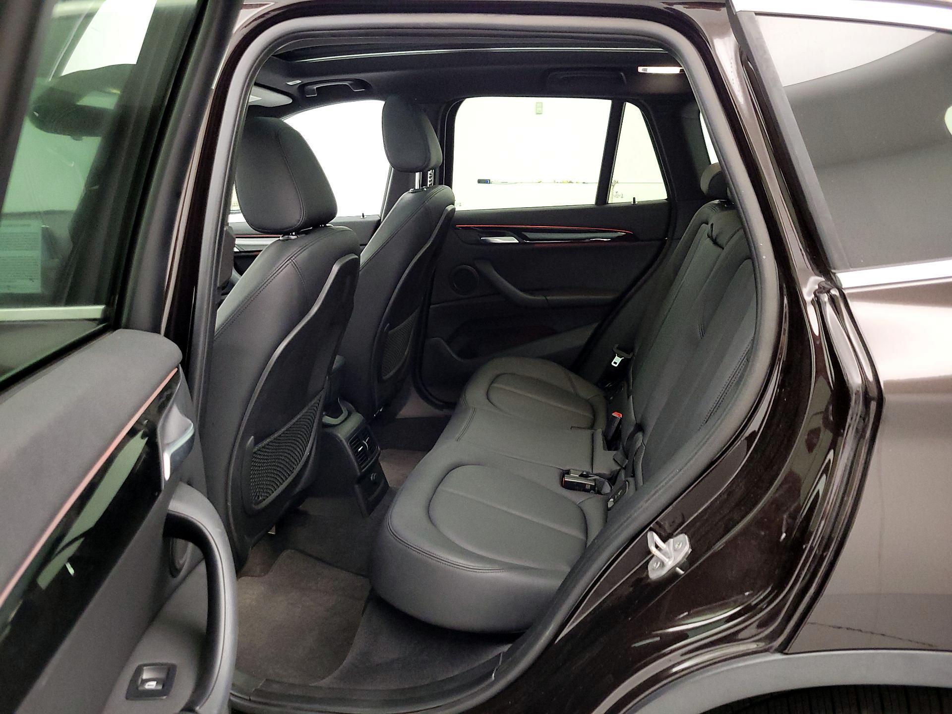 Thumbnail: 2016 BMW X1 - 20