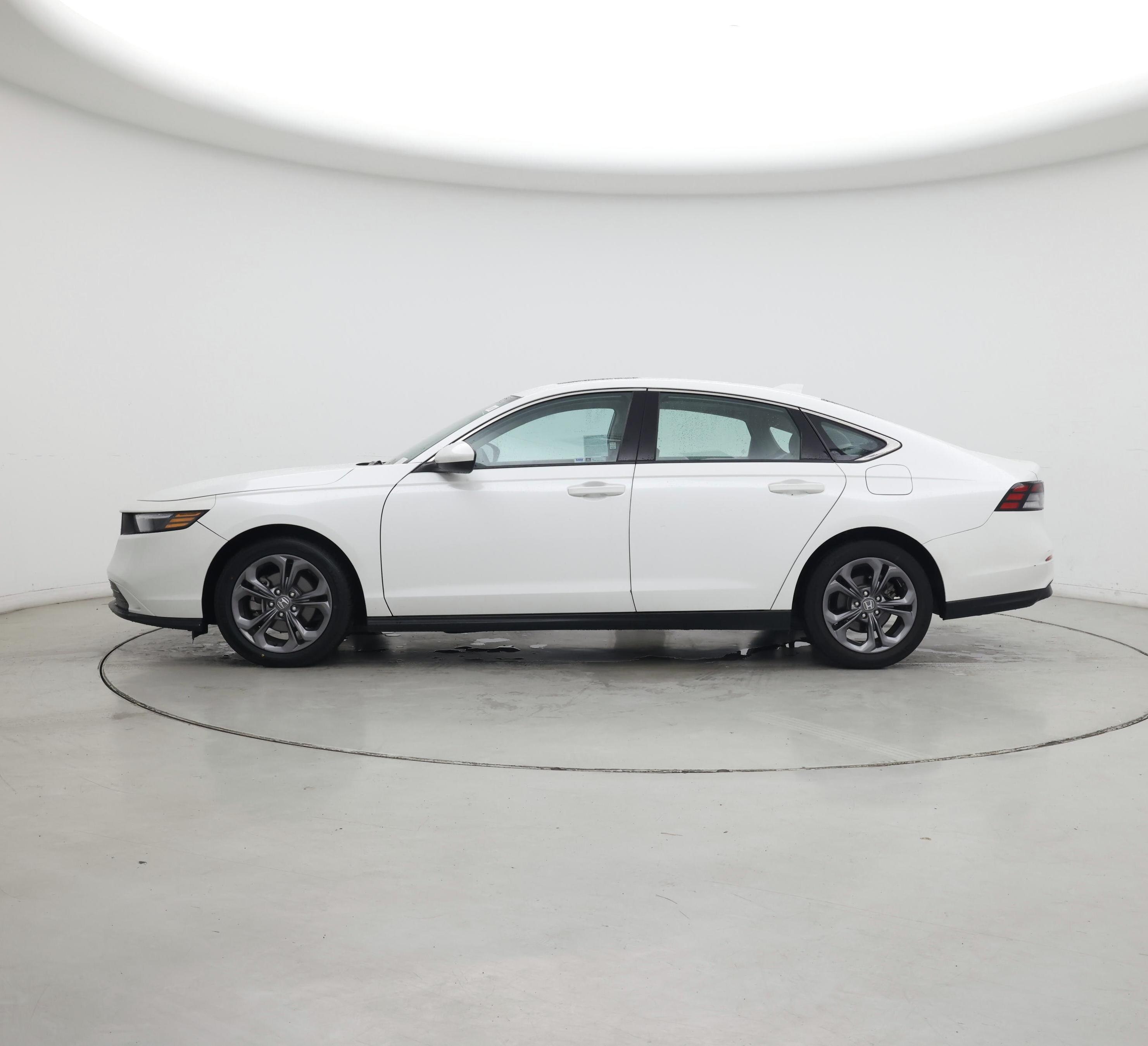Thumbnail: 2023 Honda Accord - 3