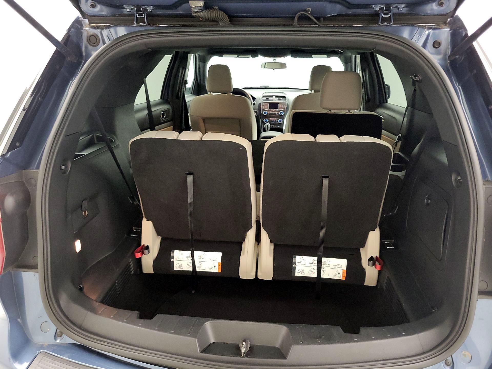 Thumbnail: 2019 Ford Explorer - 20