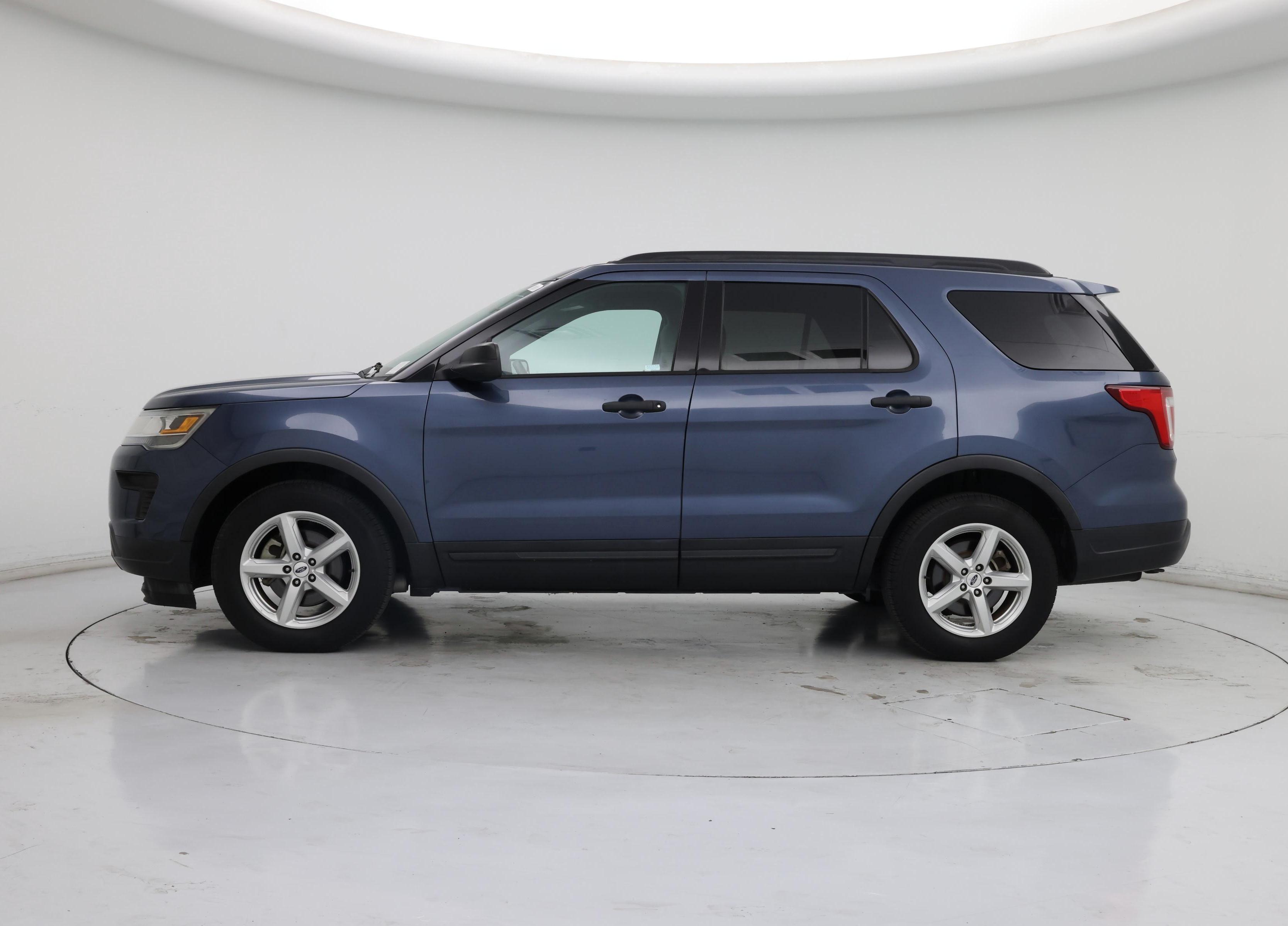 Thumbnail: 2019 Ford Explorer - 3