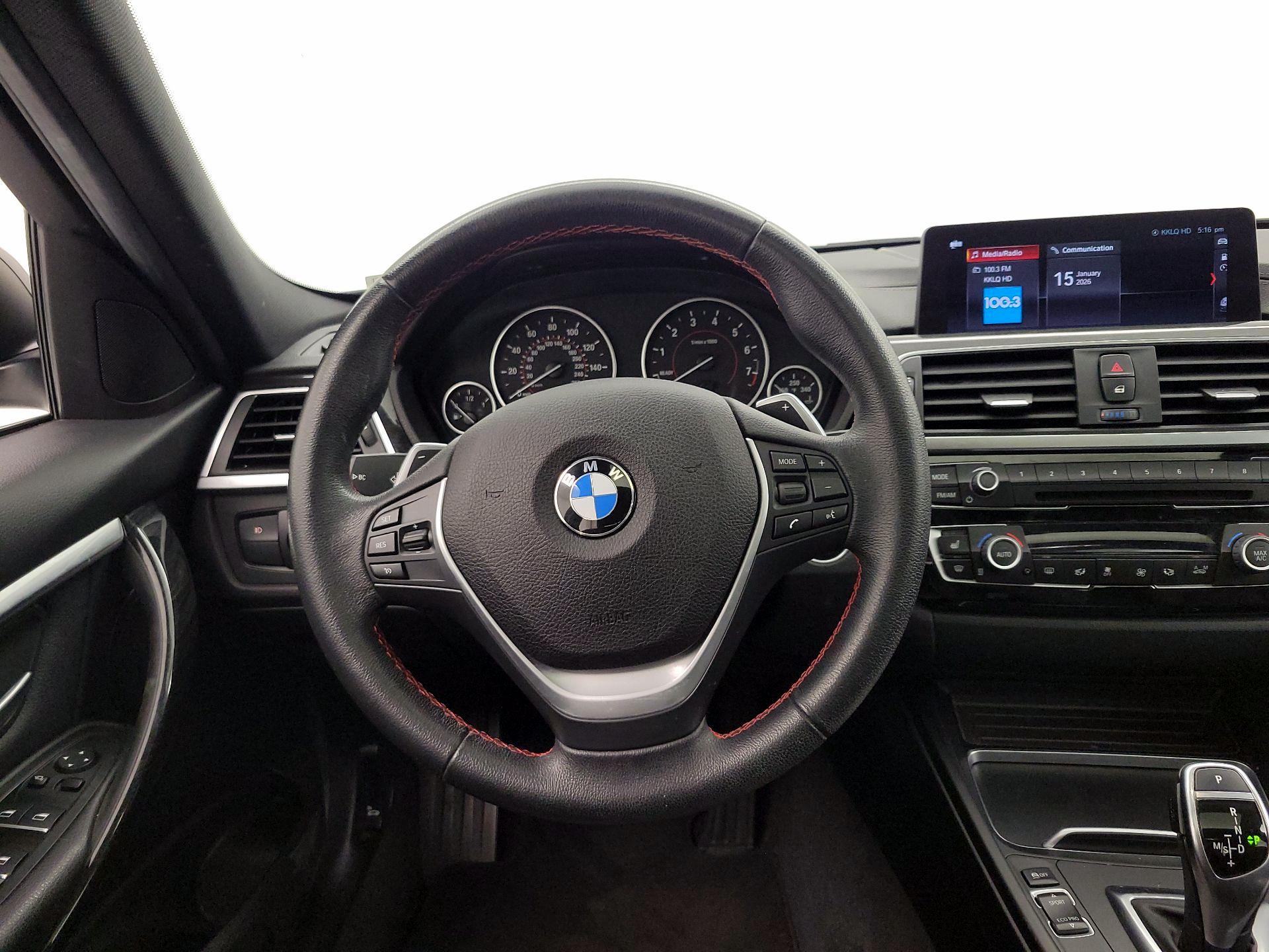 Thumbnail: 2018 BMW 3 Series - 10