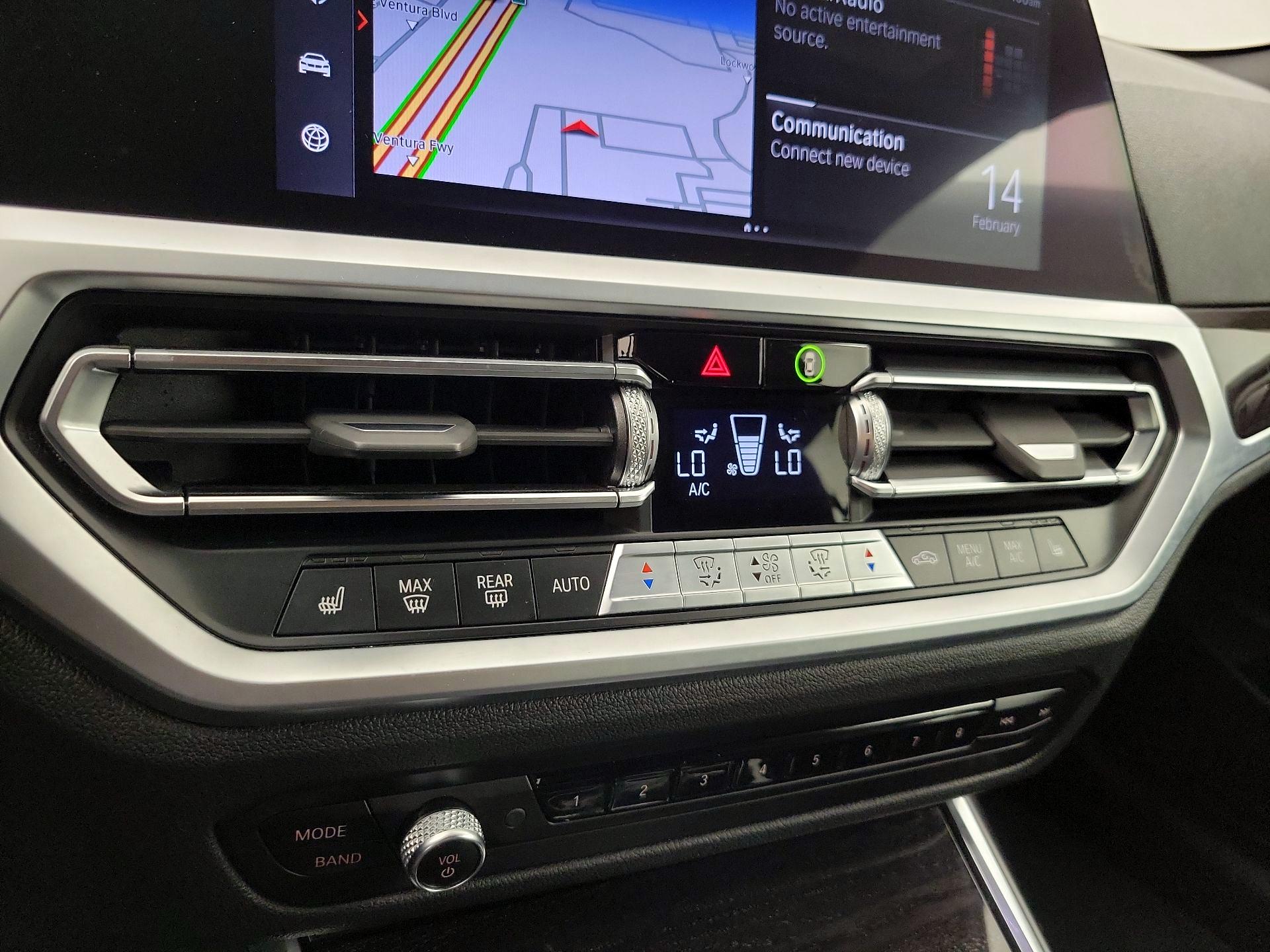 Thumbnail: 2022 BMW 4 Series - 17