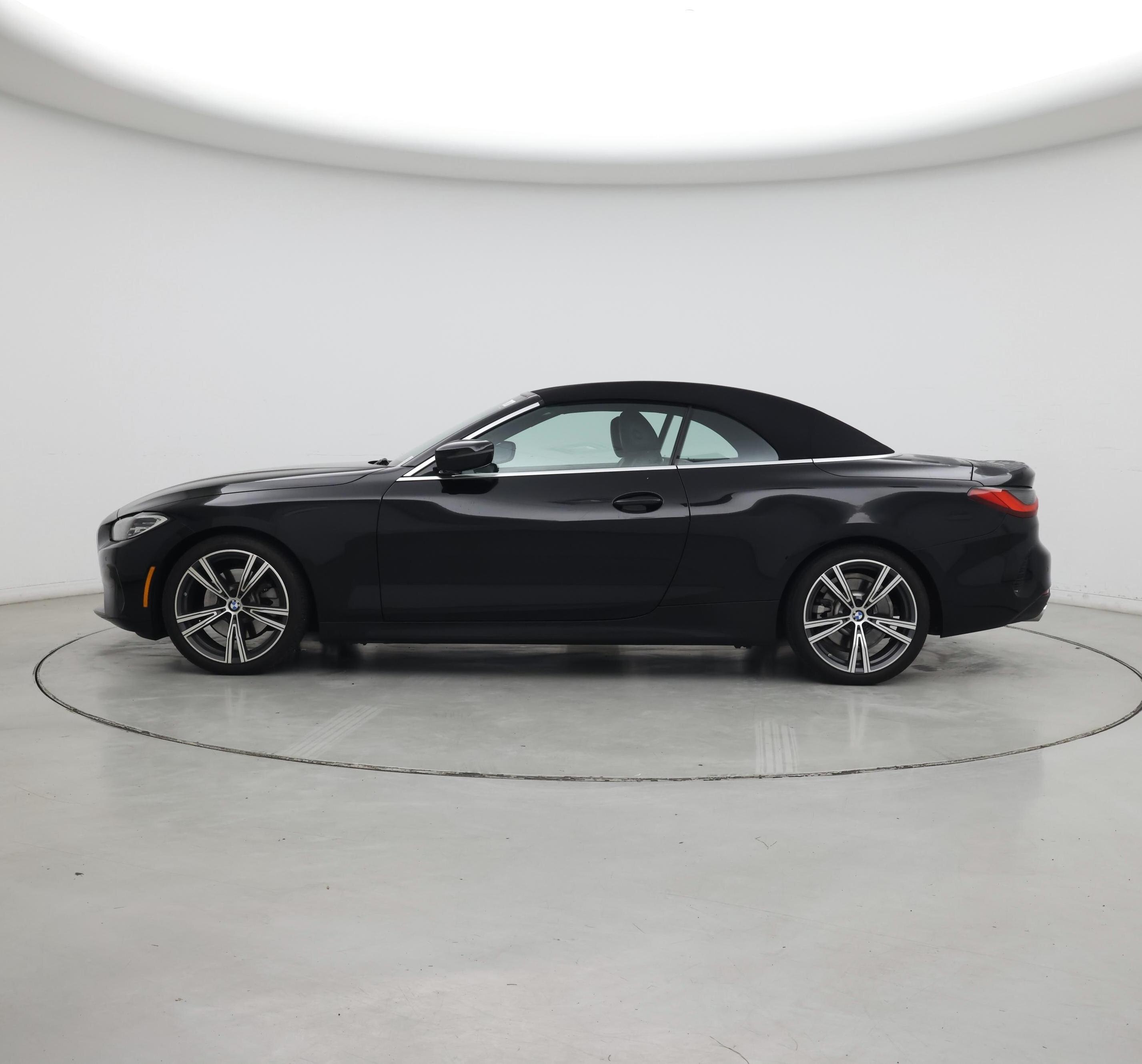 Thumbnail: 2022 BMW 4 Series - 3