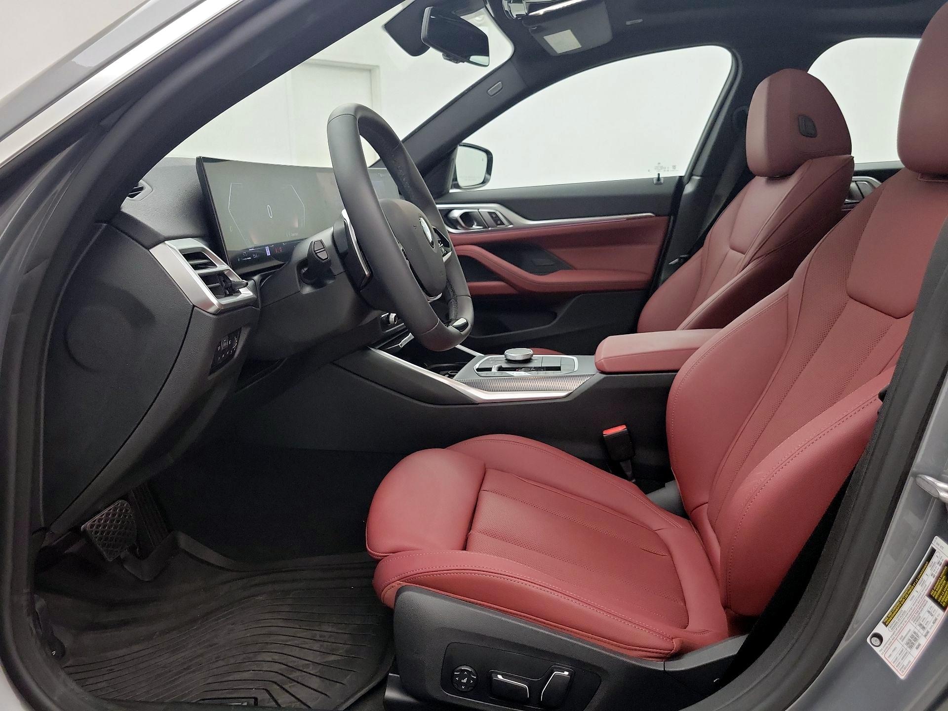 Thumbnail: 2025 BMW 4 Series - 11