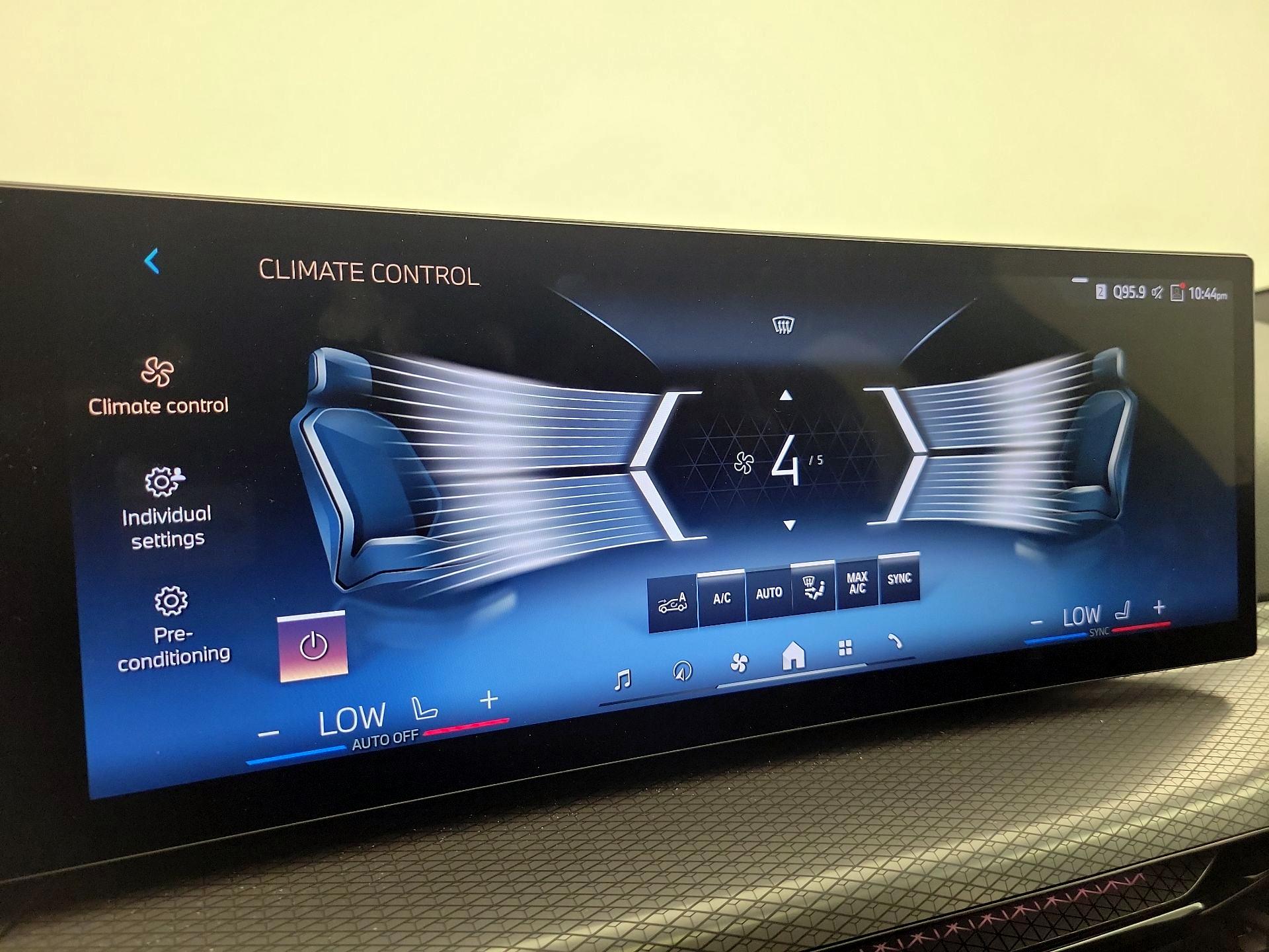 Thumbnail: 2025 BMW 4 Series - 17