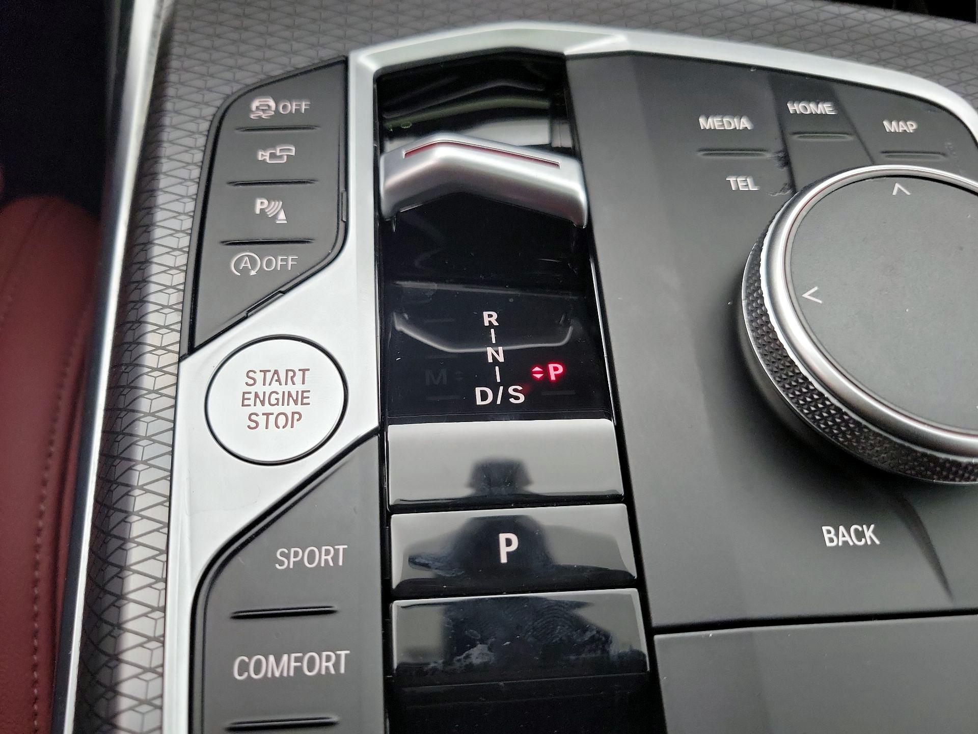 Thumbnail: 2025 BMW 4 Series - 18