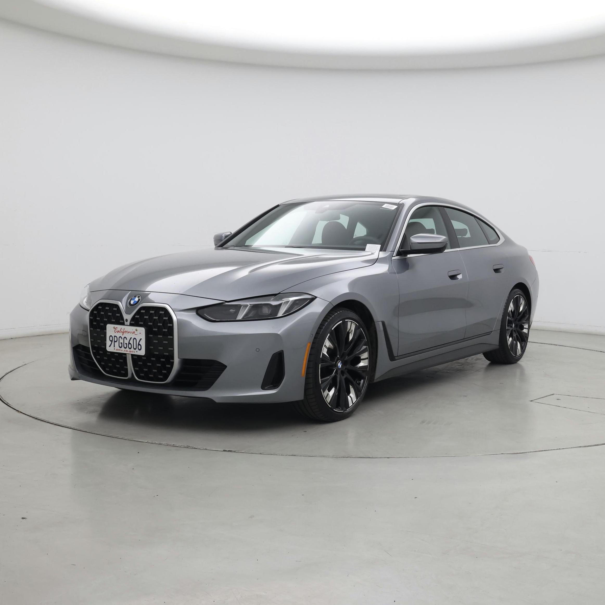 Thumbnail: 2025 BMW 4 Series - 4