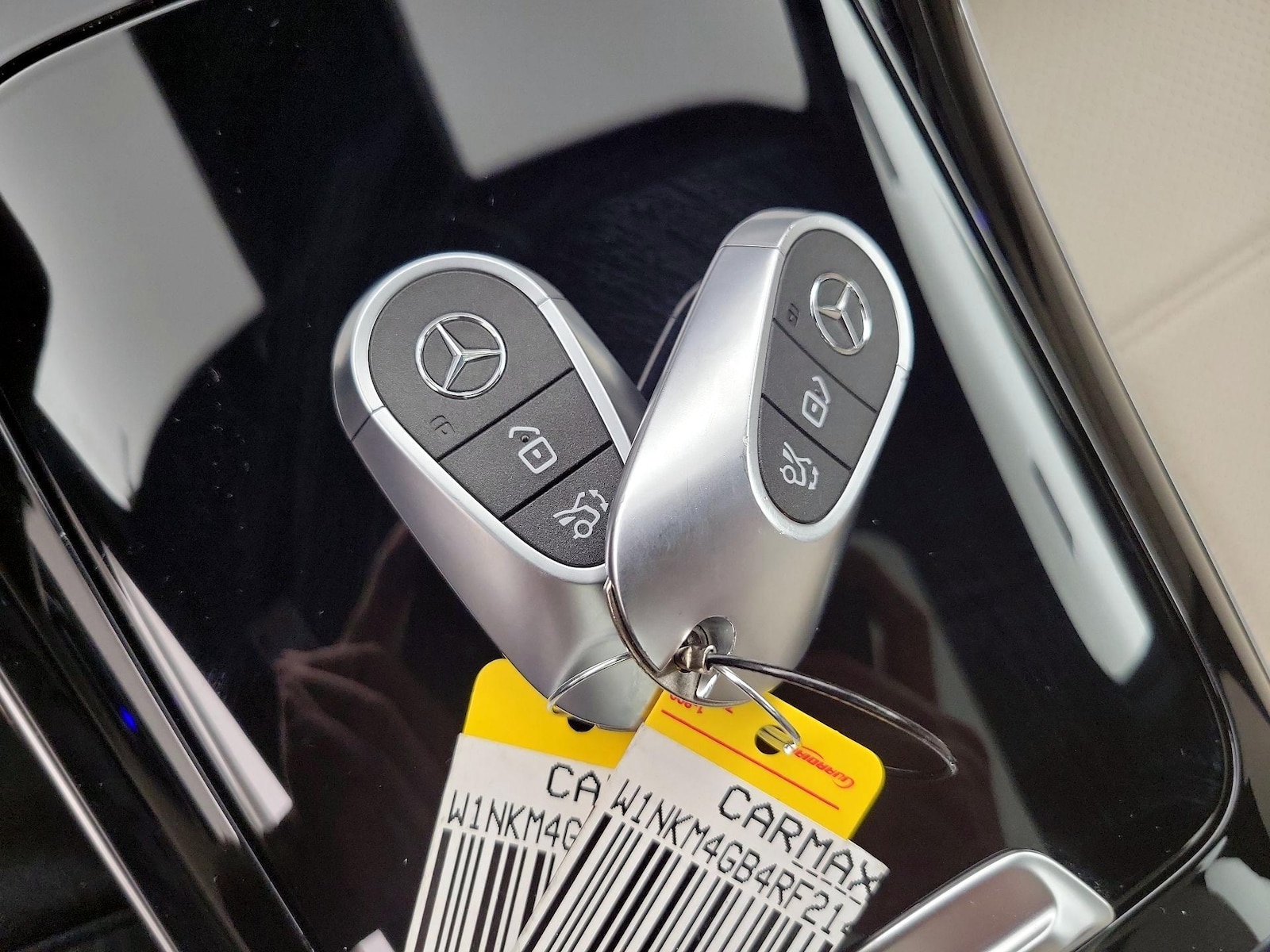 2024 Mercedes-Benz GLC GLC300 - Photo 25