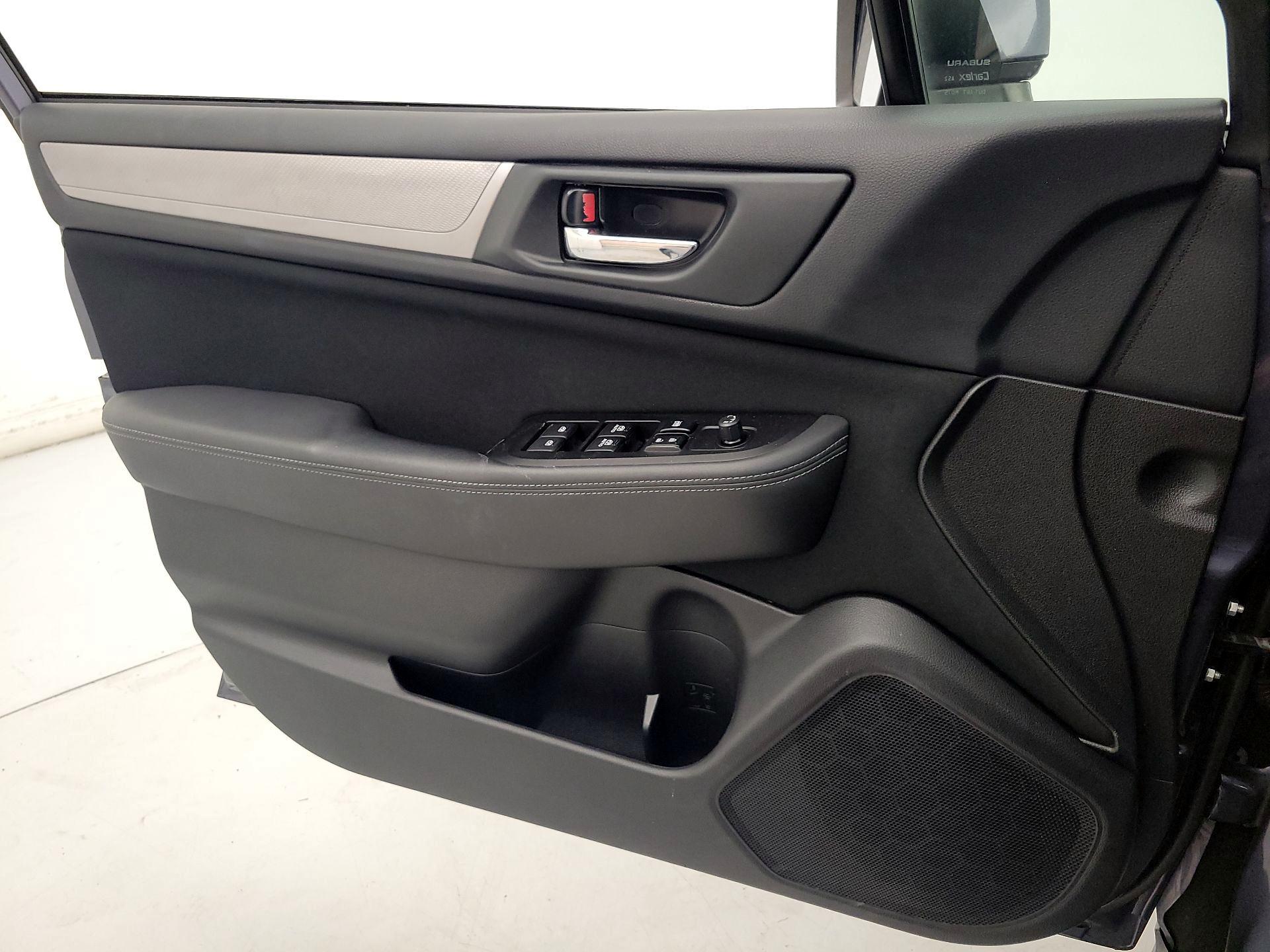 Thumbnail: 2015 Subaru Legacy - 12