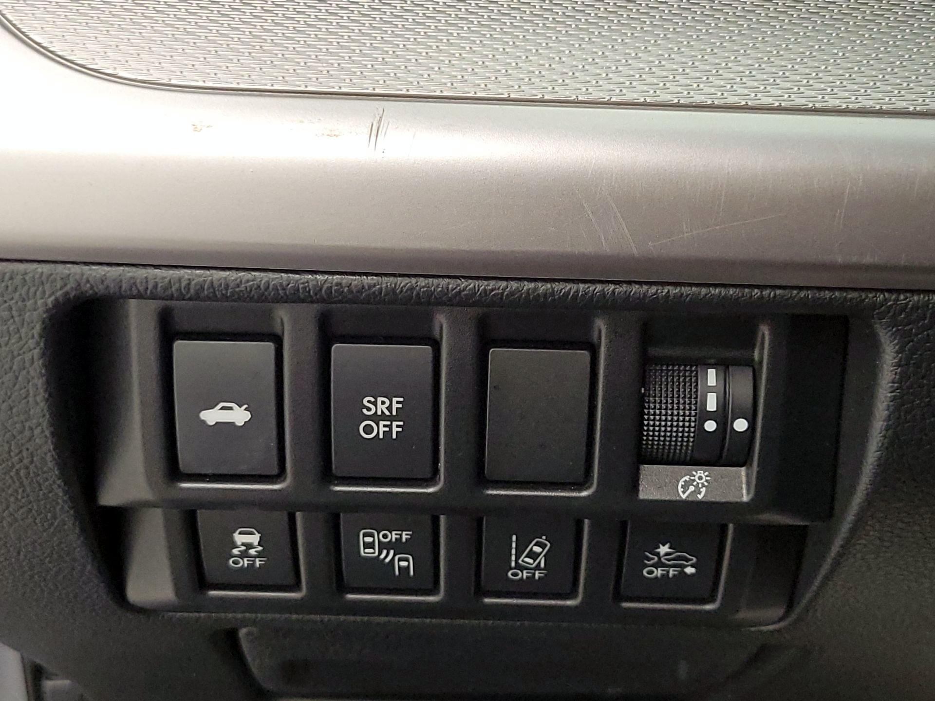 Thumbnail: 2015 Subaru Legacy - 13