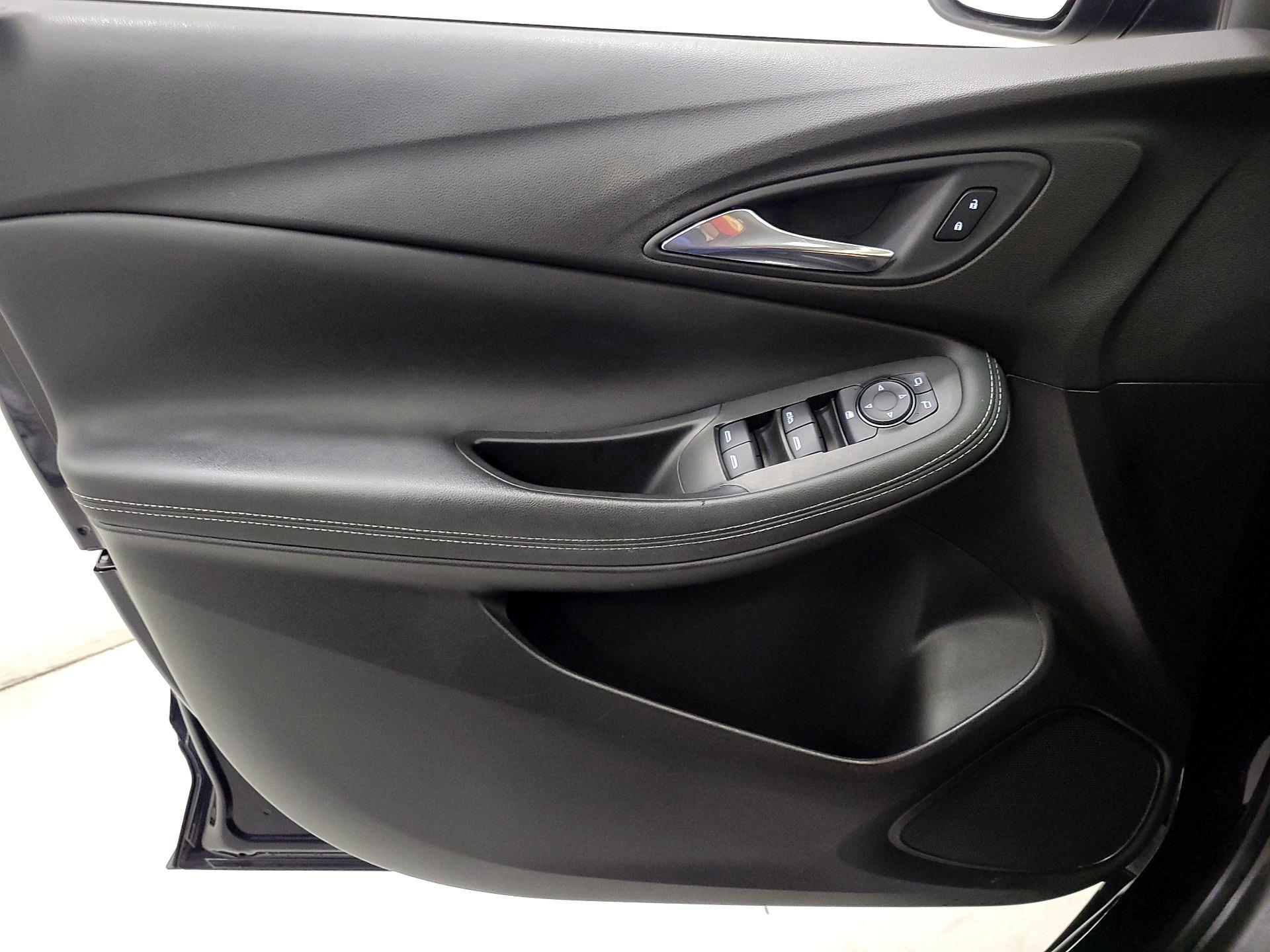 Thumbnail: 2021 Buick Encore GX - 12