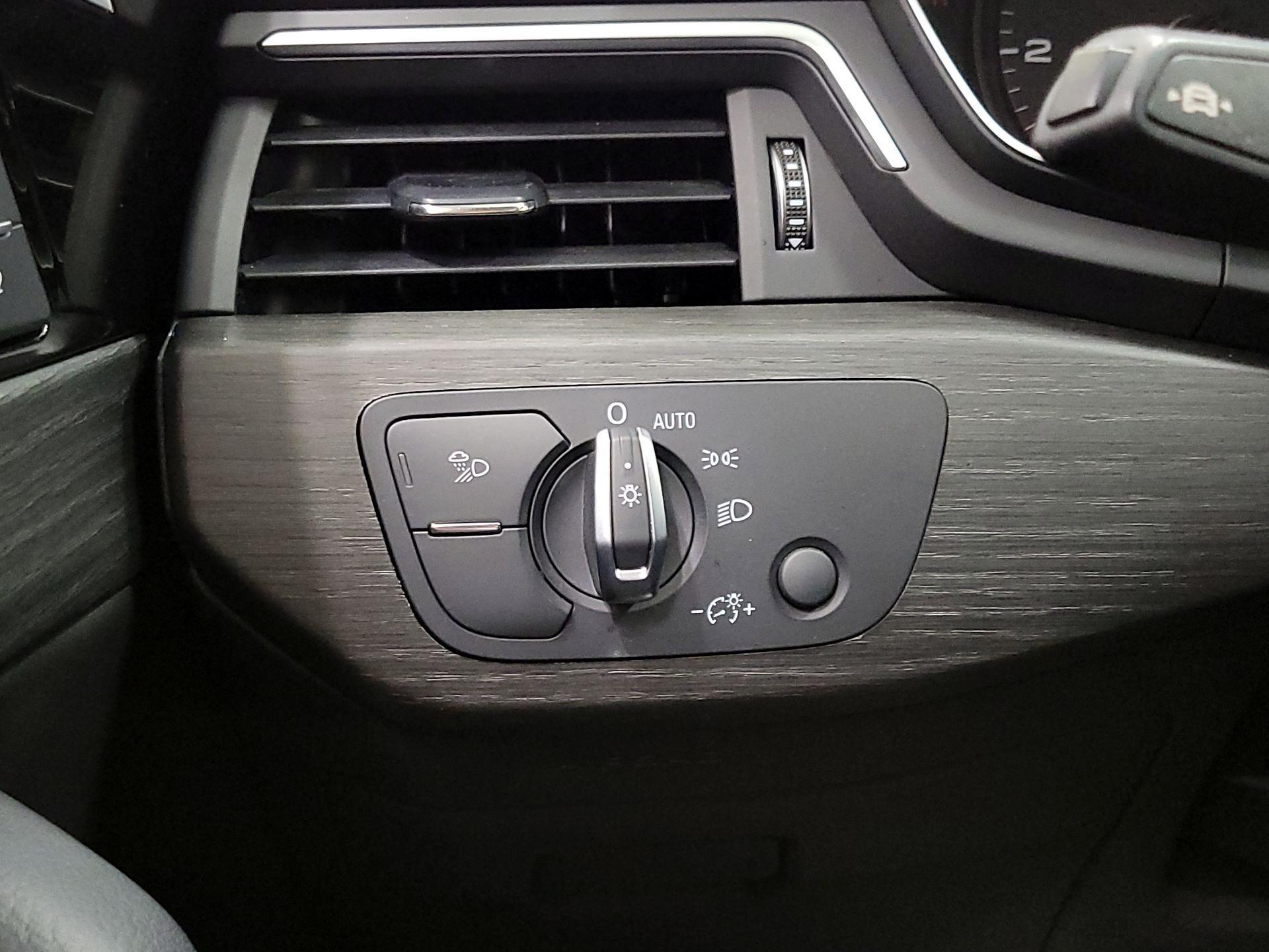 Thumbnail: 2021 Audi A4 - 13