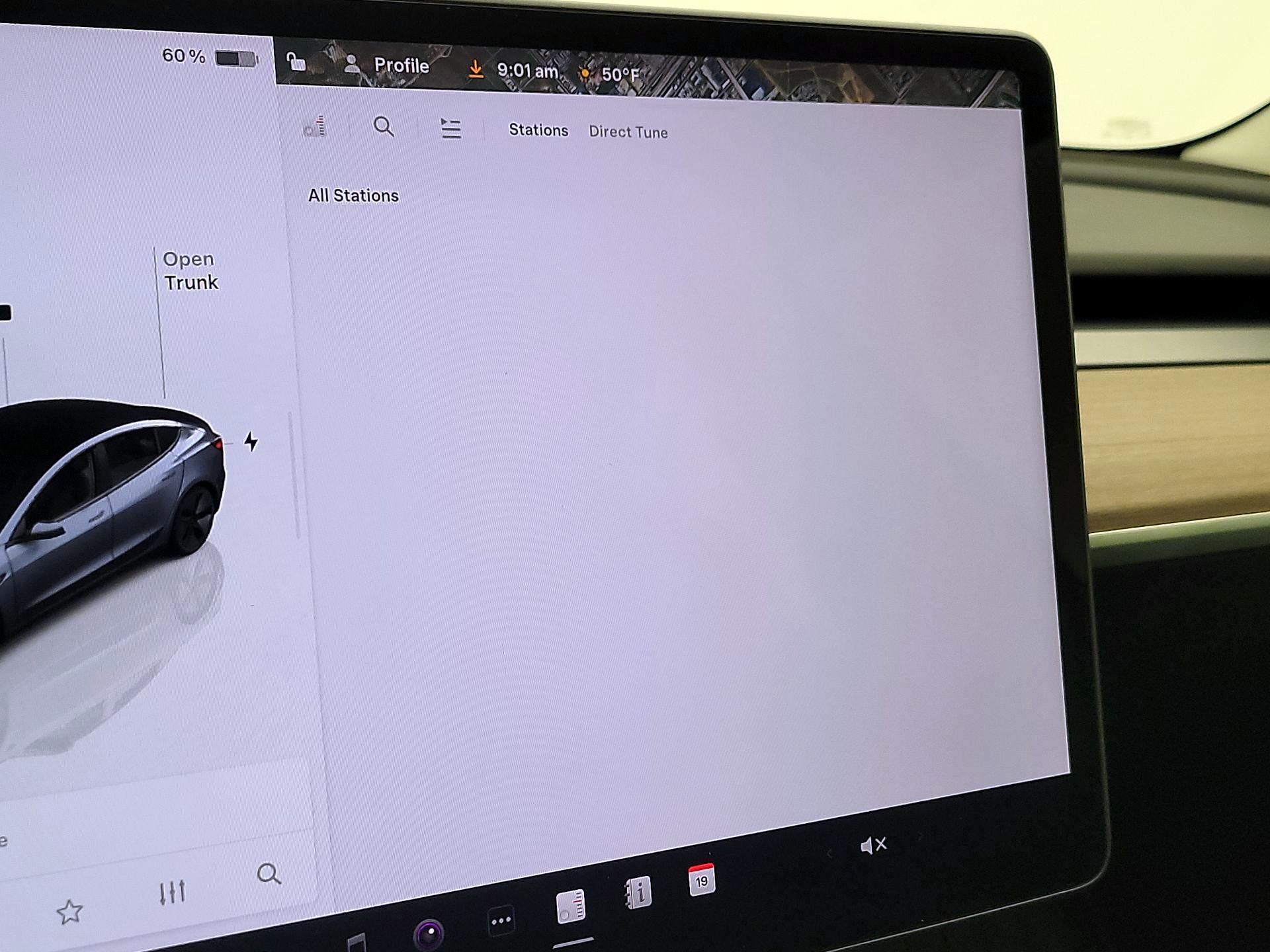 Thumbnail: 2023 Tesla Model 3 - 15