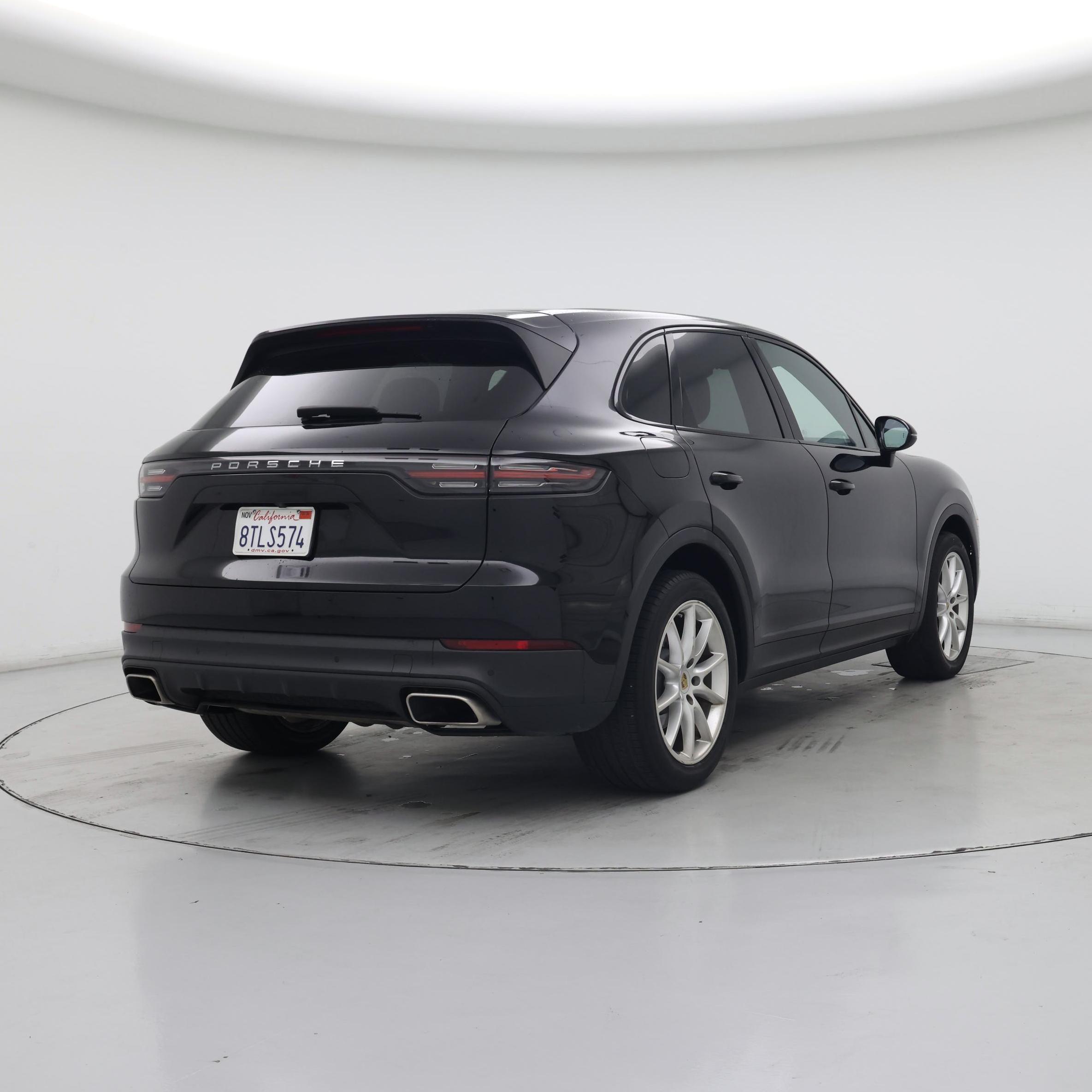 Thumbnail: 2021 Porsche Cayenne - 8