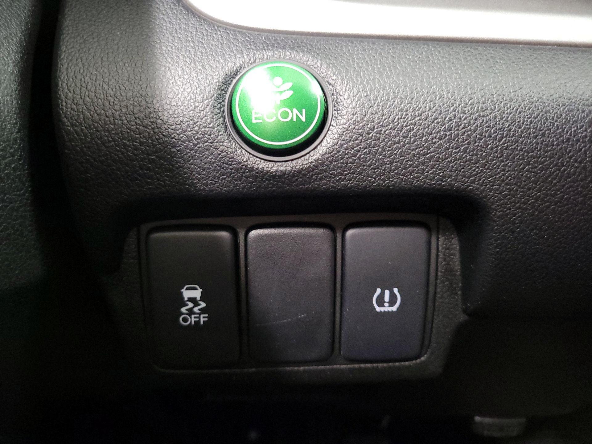 Thumbnail: 2014 Honda CR-V - 13