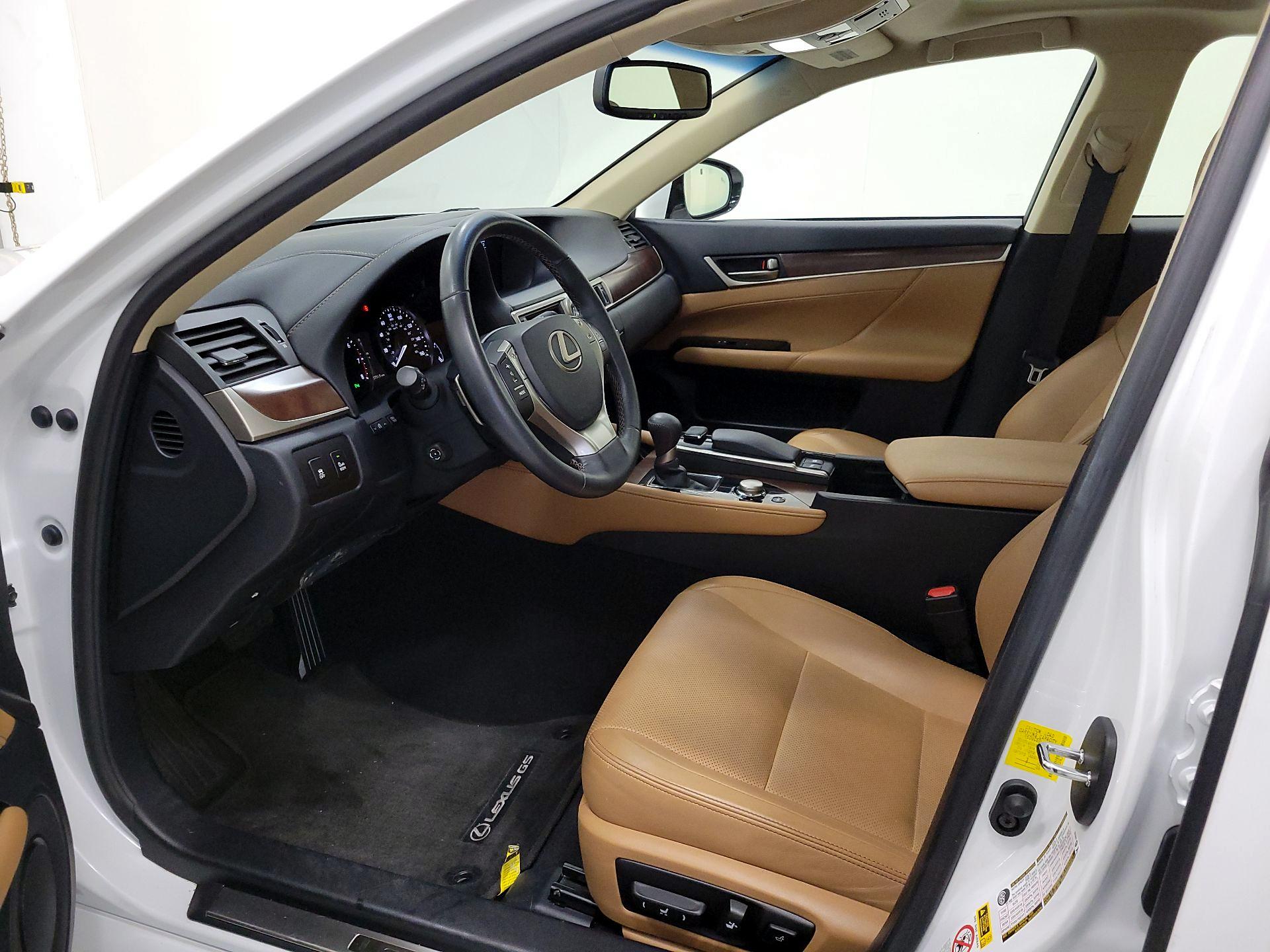 Thumbnail: 2015 Lexus GS - 11