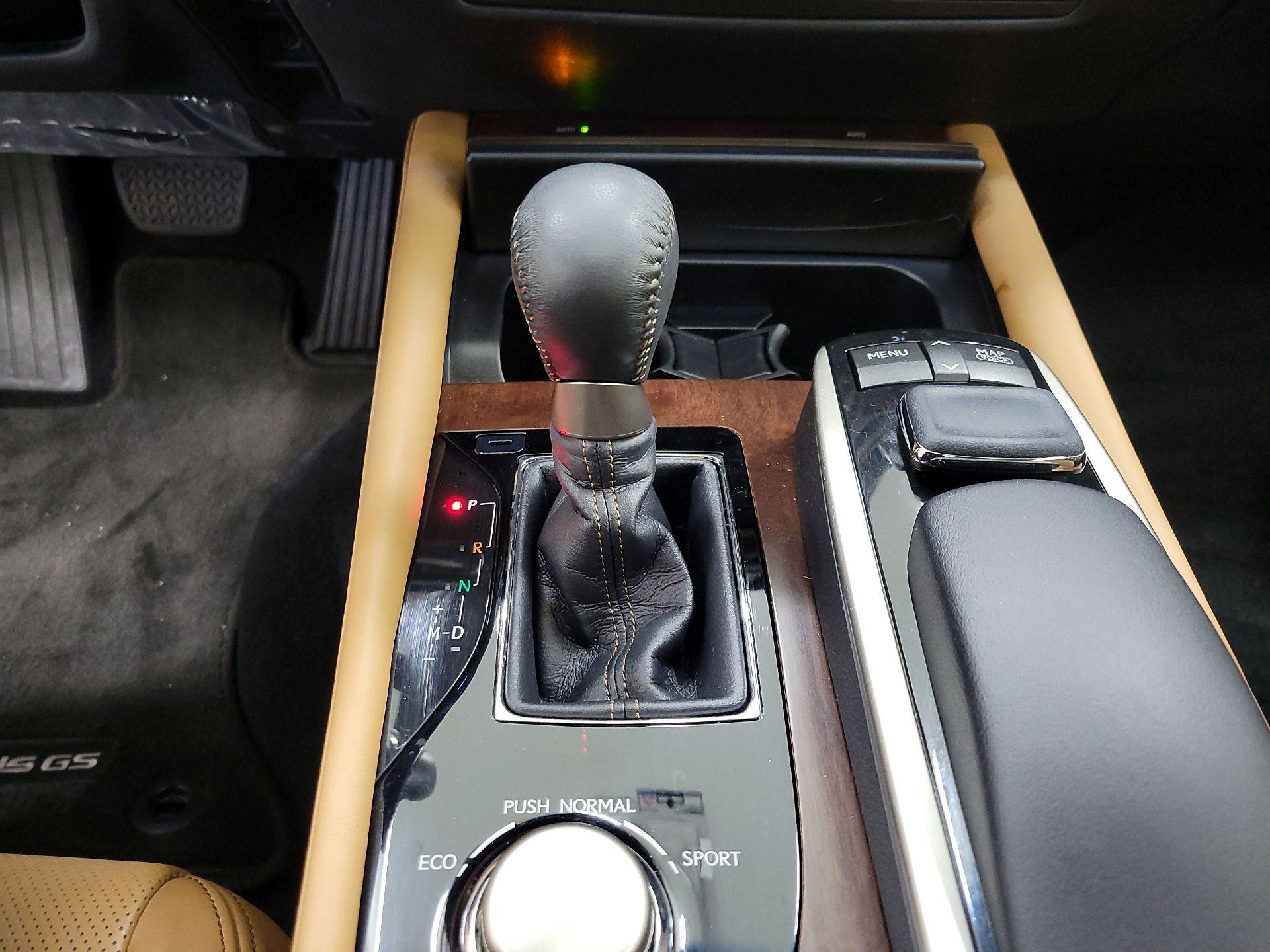 Thumbnail: 2015 Lexus GS - 18