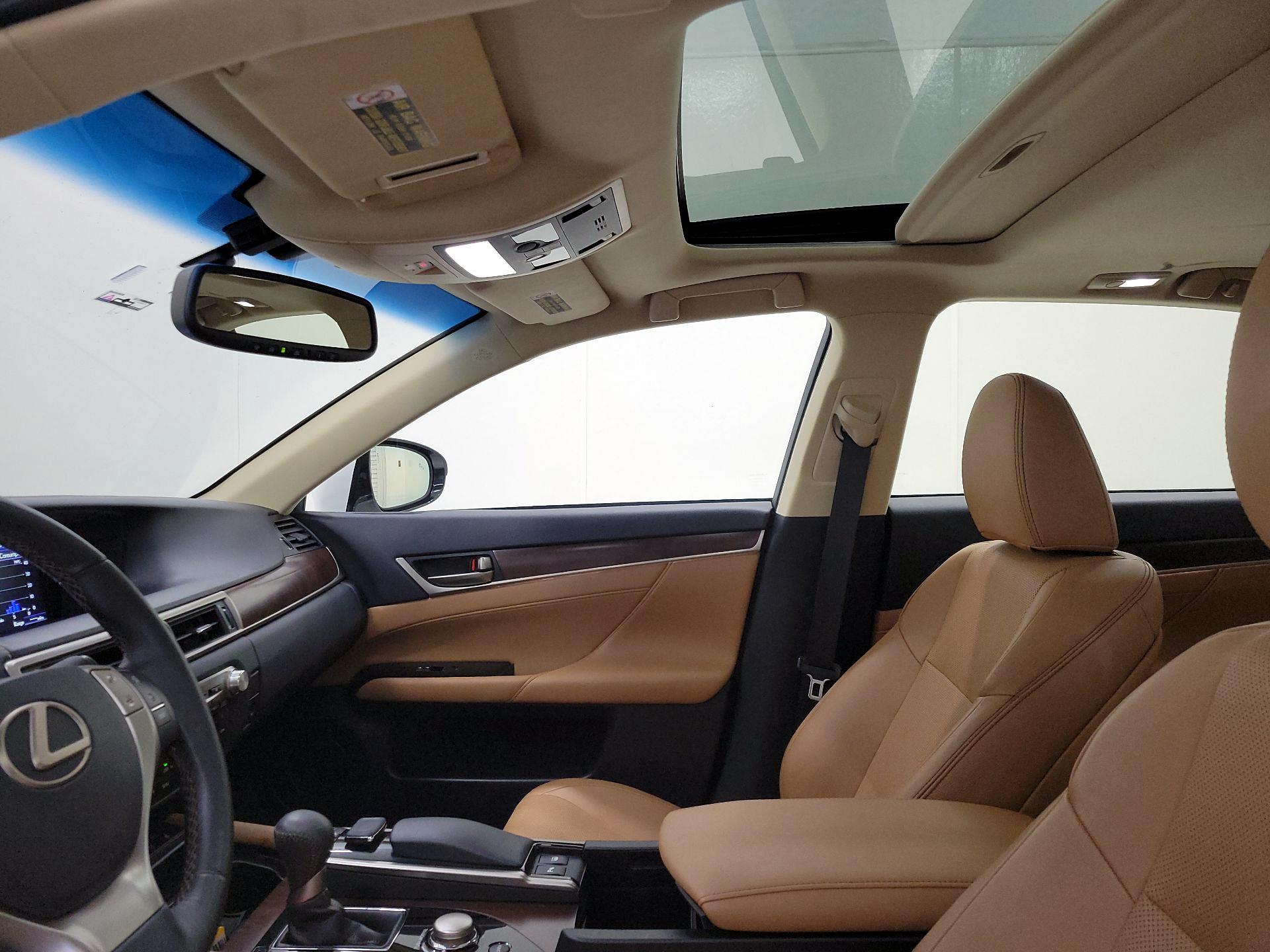 Thumbnail: 2015 Lexus GS - 20