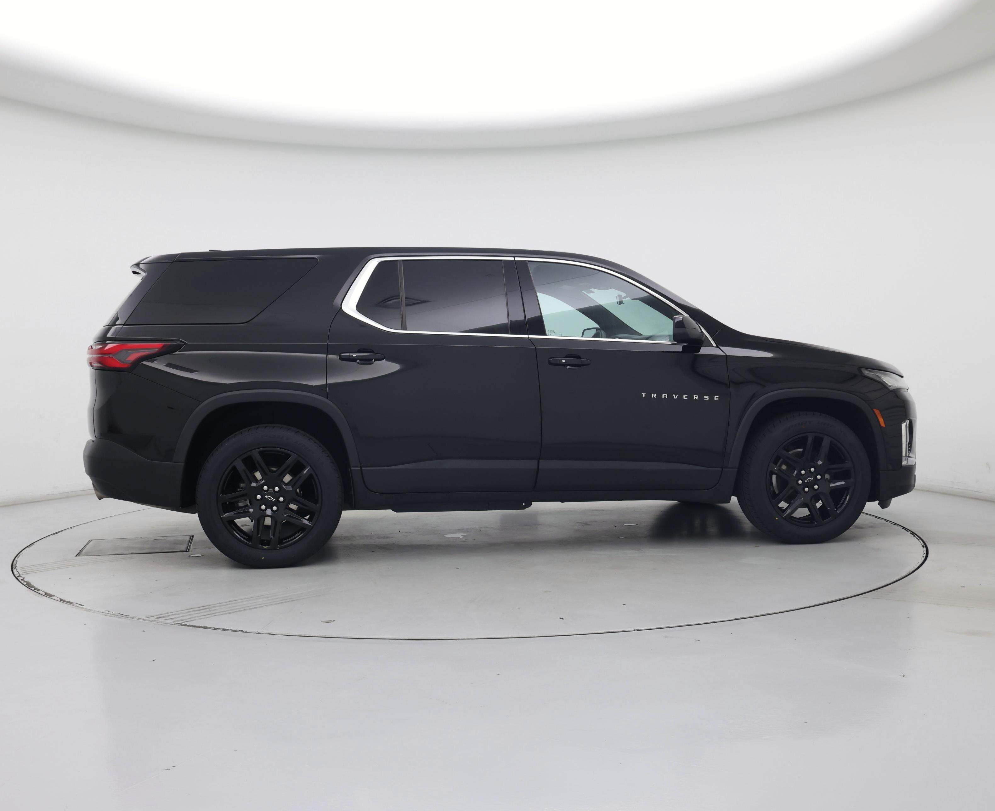 Thumbnail: 2022 Chevrolet Traverse - 7