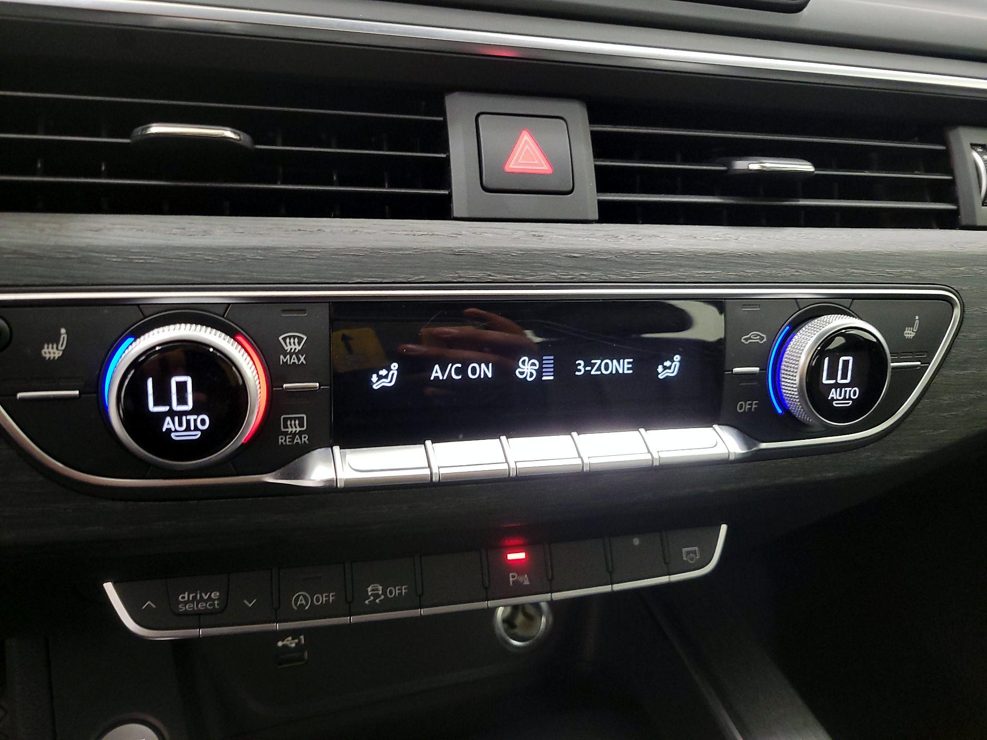 Thumbnail: 2019 Audi A4 - 16