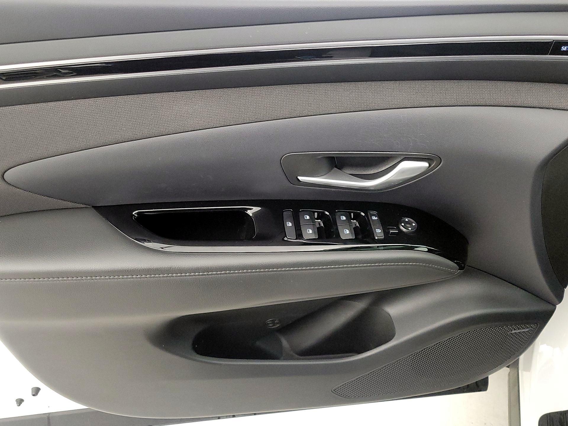 Thumbnail: 2023 Hyundai Tucson - 12
