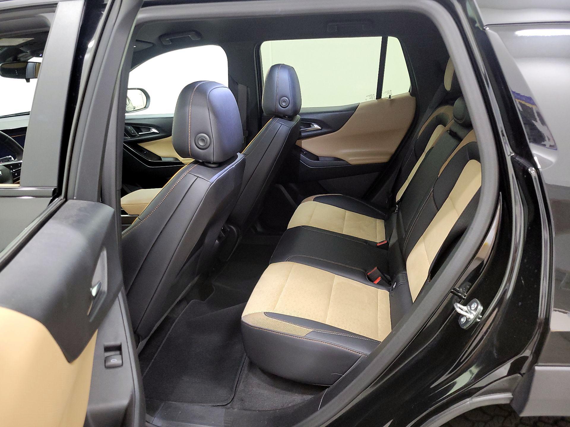 Thumbnail: 2025 Chevrolet Equinox - 18