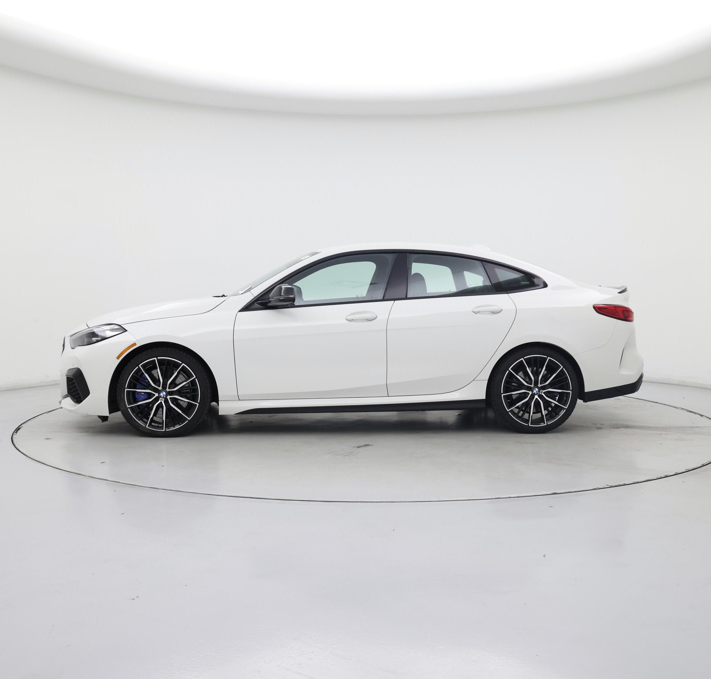 Thumbnail: 2023 BMW 2 Series - 3