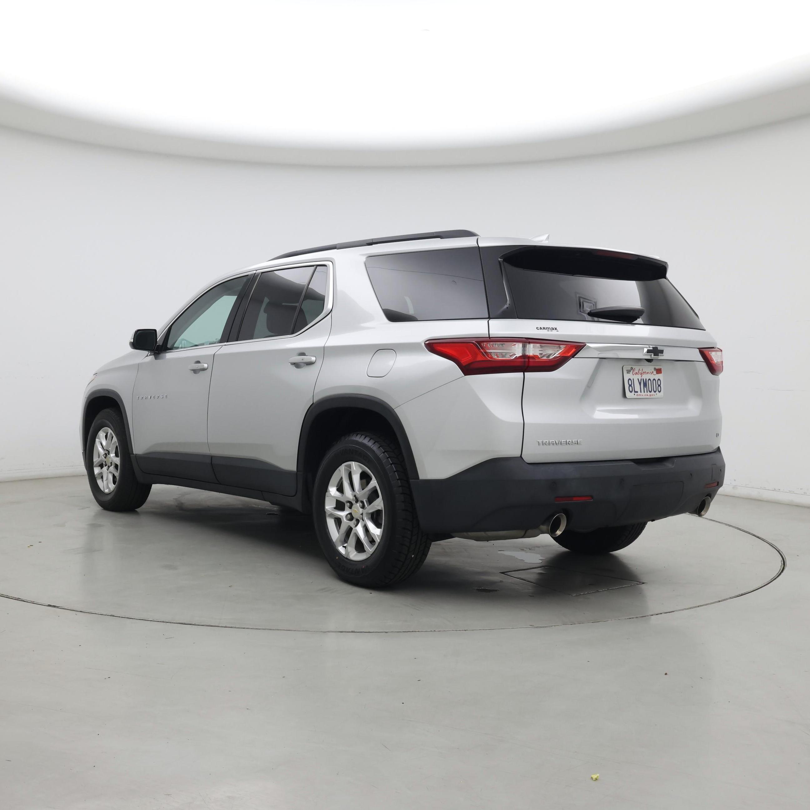 Thumbnail: 2019 Chevrolet Traverse - 2