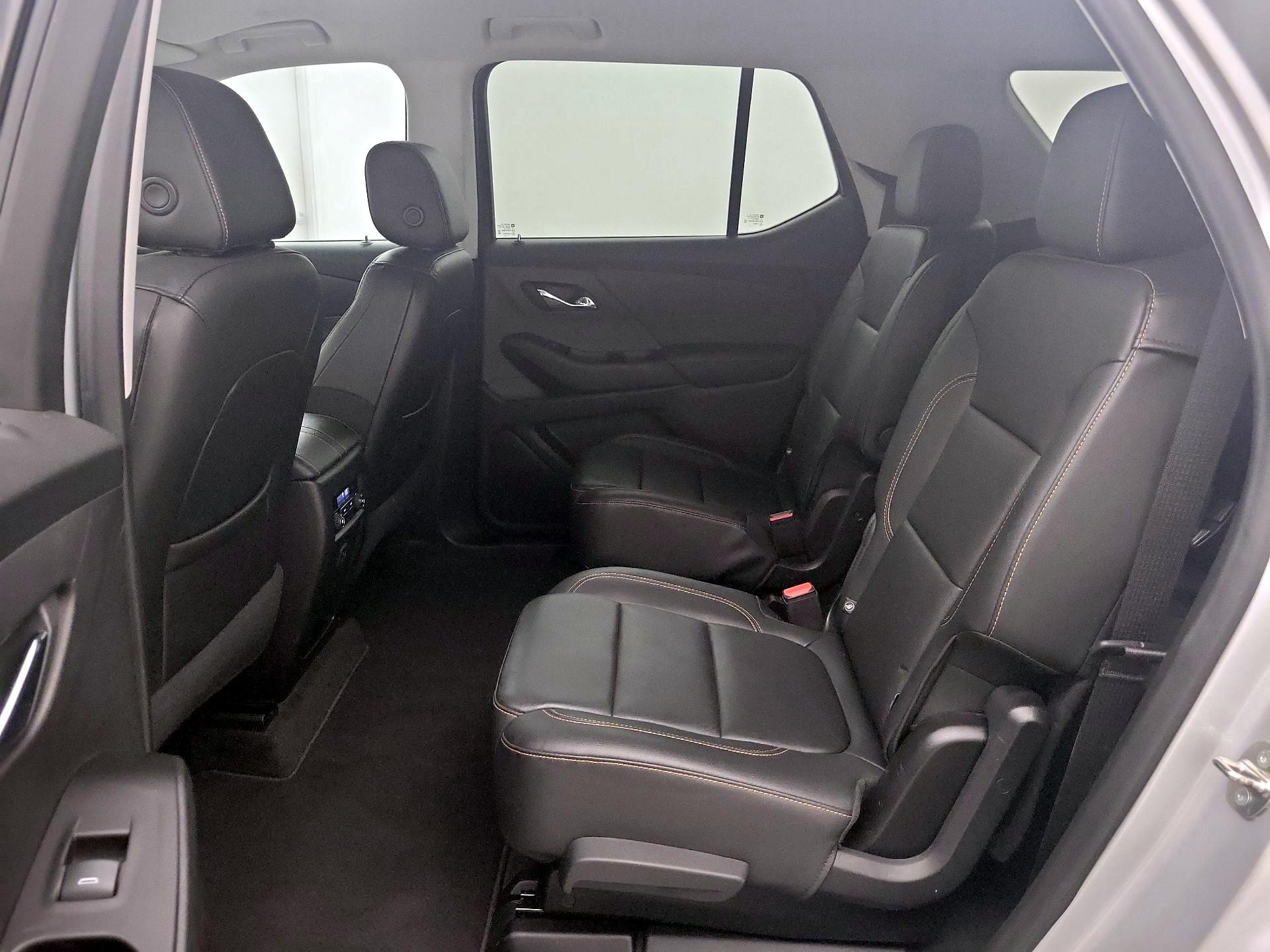 Thumbnail: 2019 Chevrolet Traverse - 19