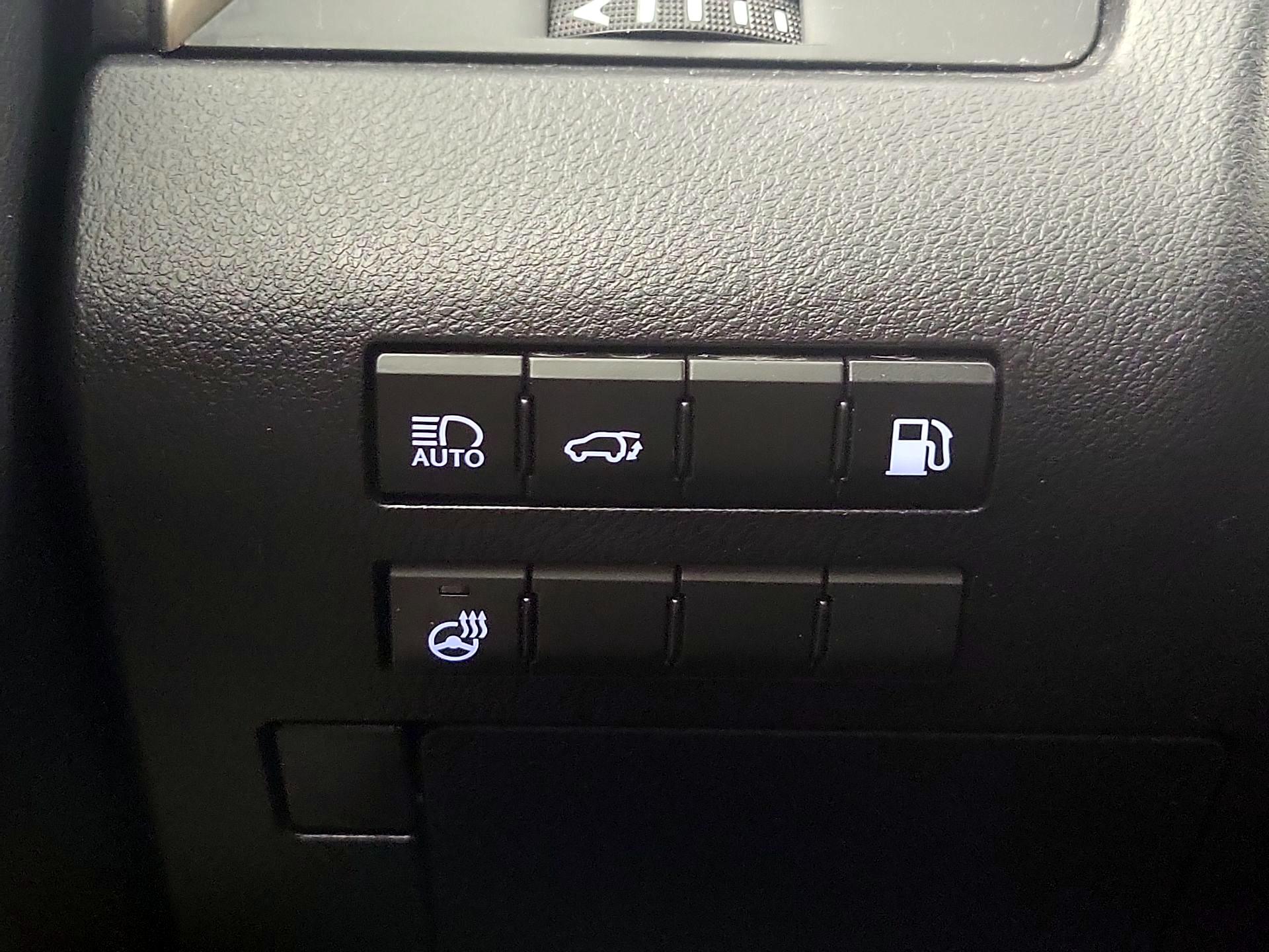 Thumbnail: 2021 Lexus RX - 13