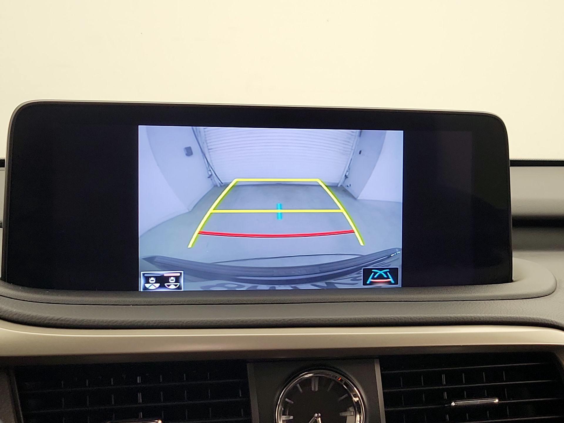 Thumbnail: 2020 Lexus RX - 15