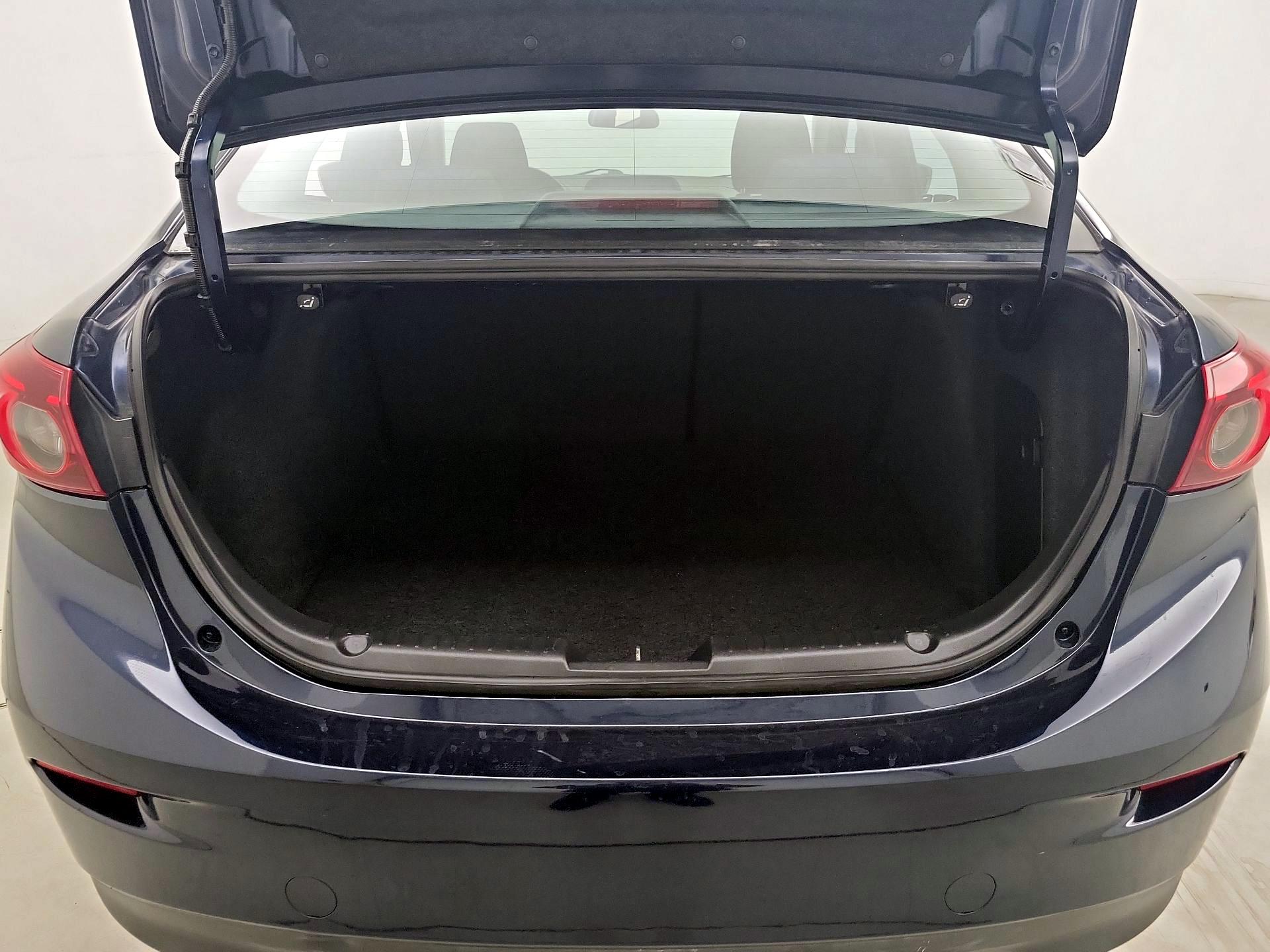 Thumbnail: 2014 Mazda Mazda3 - 19