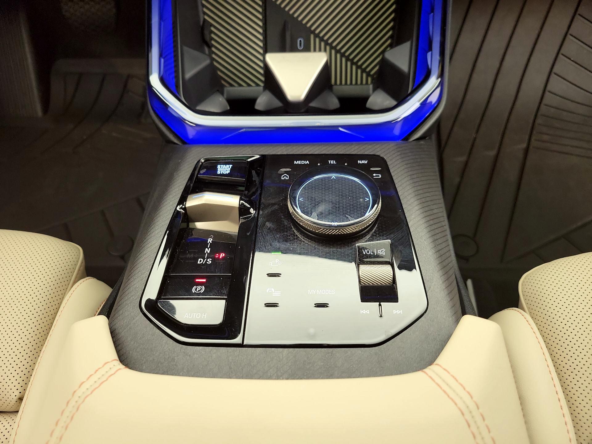 Thumbnail: 2025 BMW X3 - 17