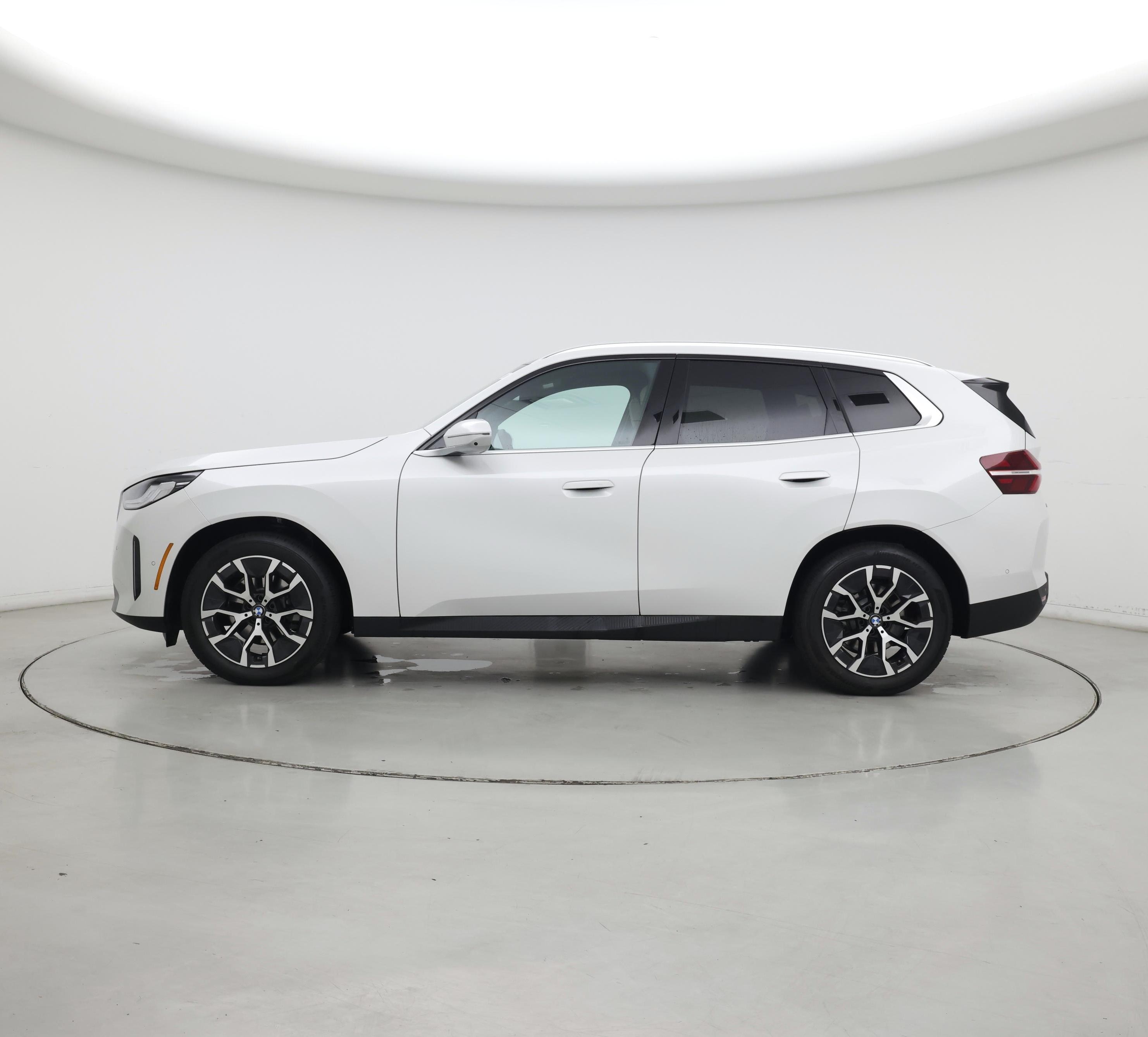 Thumbnail: 2025 BMW X3 - 3