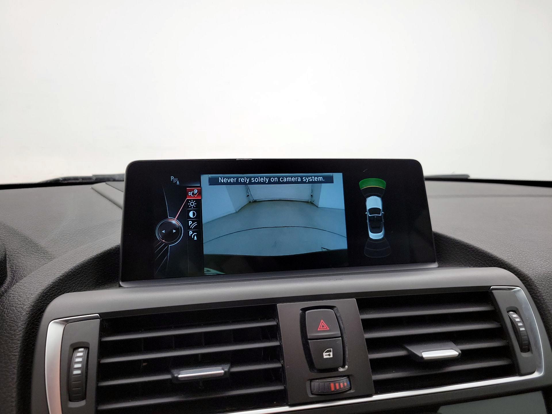 Thumbnail: 2016 BMW 2 Series - 15