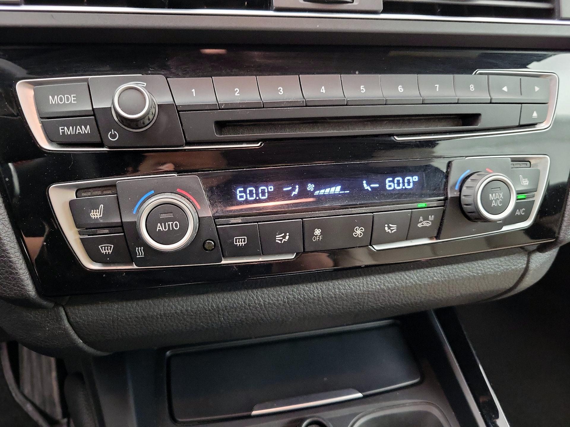 Thumbnail: 2016 BMW 2 Series - 17