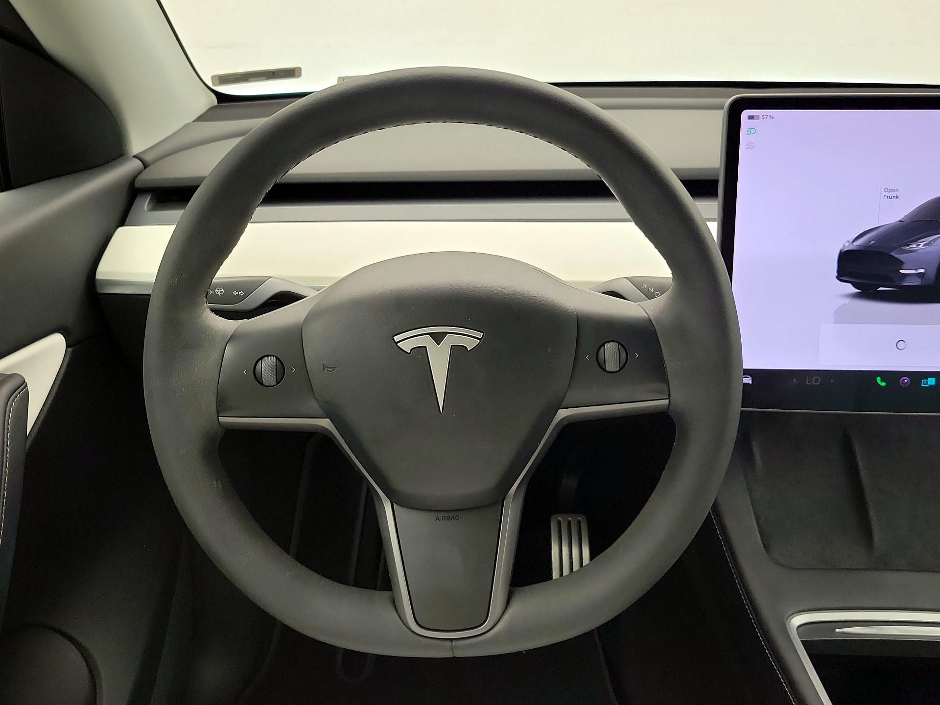 Thumbnail: 2022 Tesla Model Y - 10