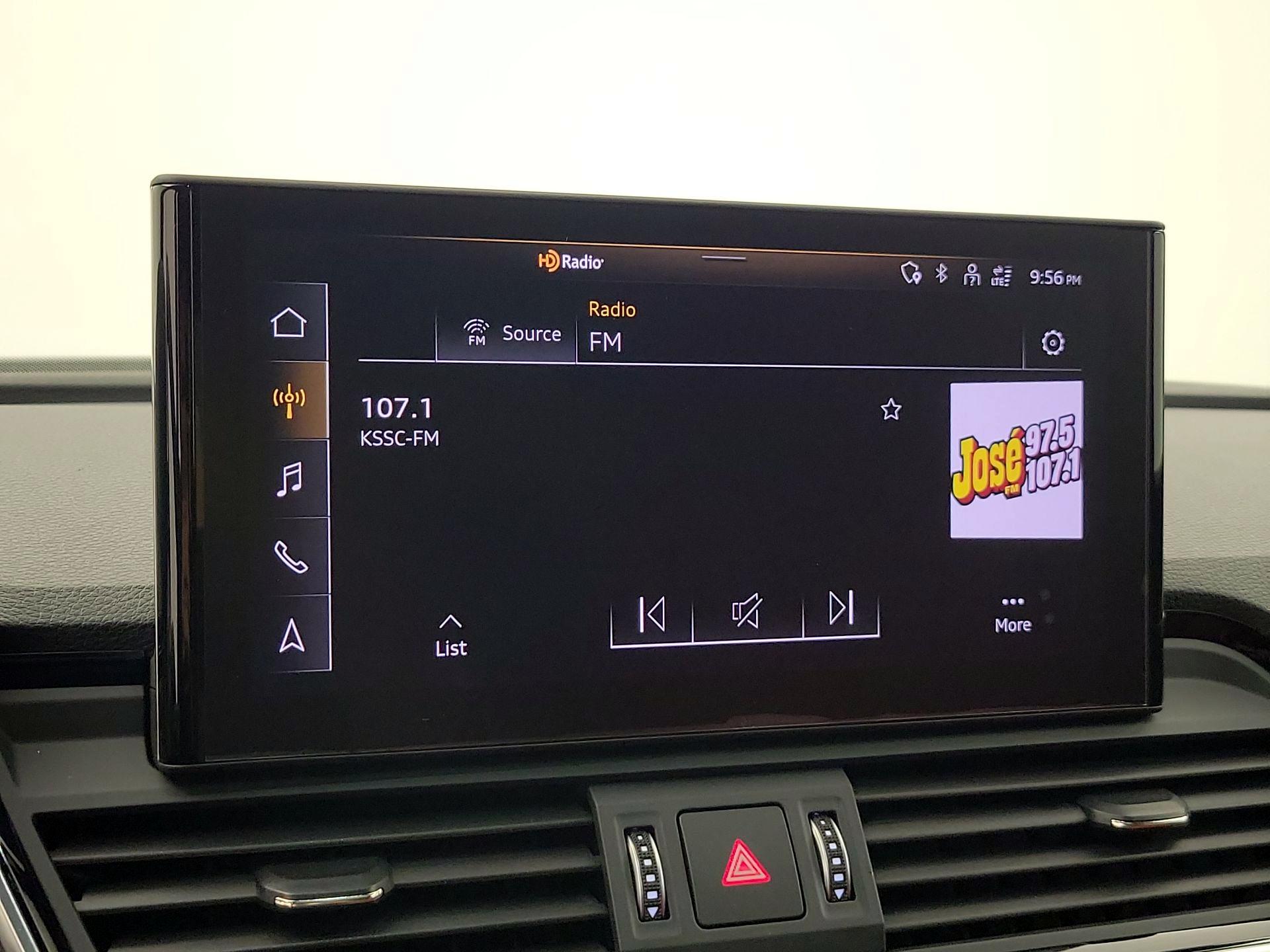 Thumbnail: 2021 Audi SQ5 - 15