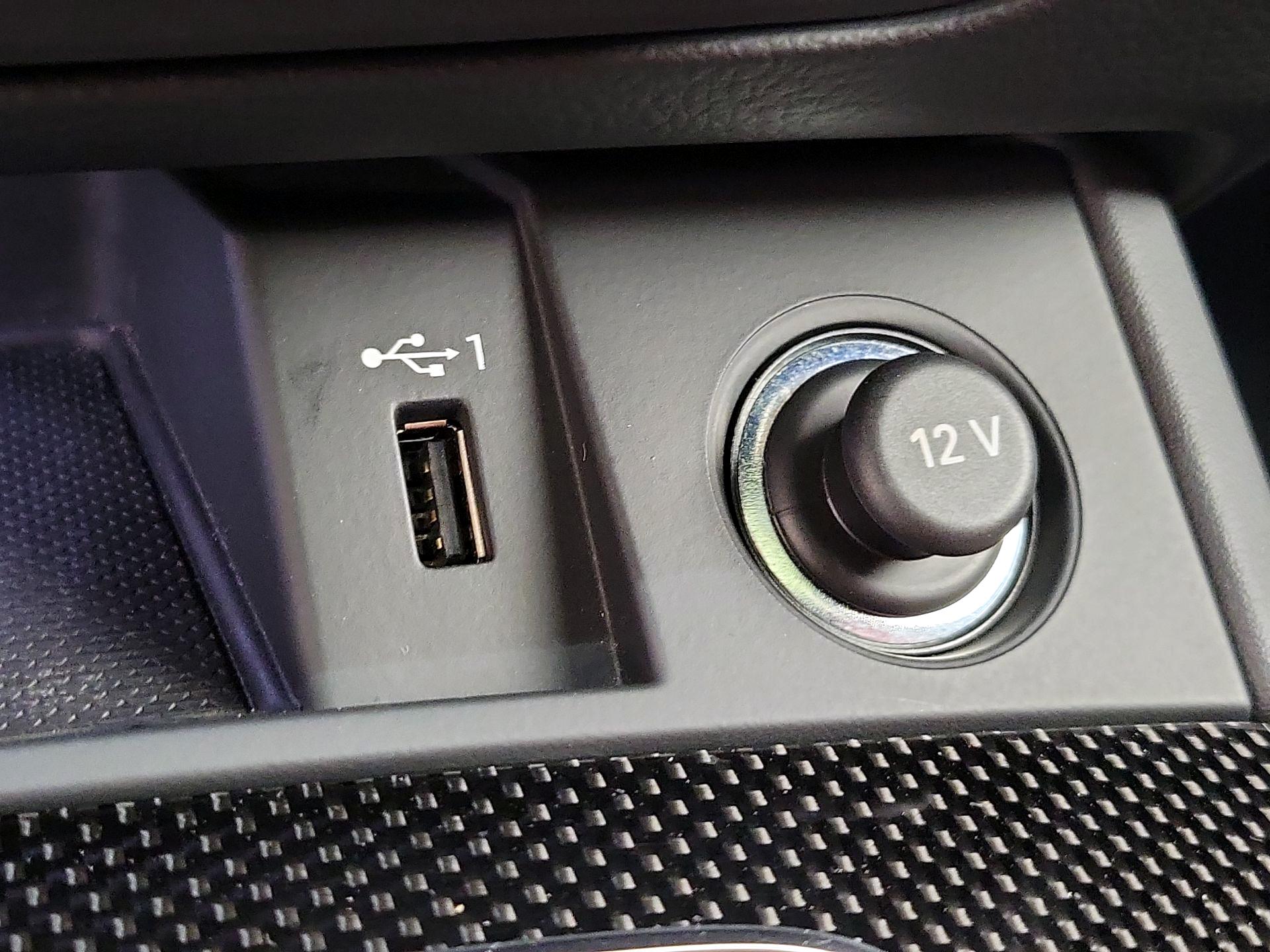 Thumbnail: 2021 Audi SQ5 - 18