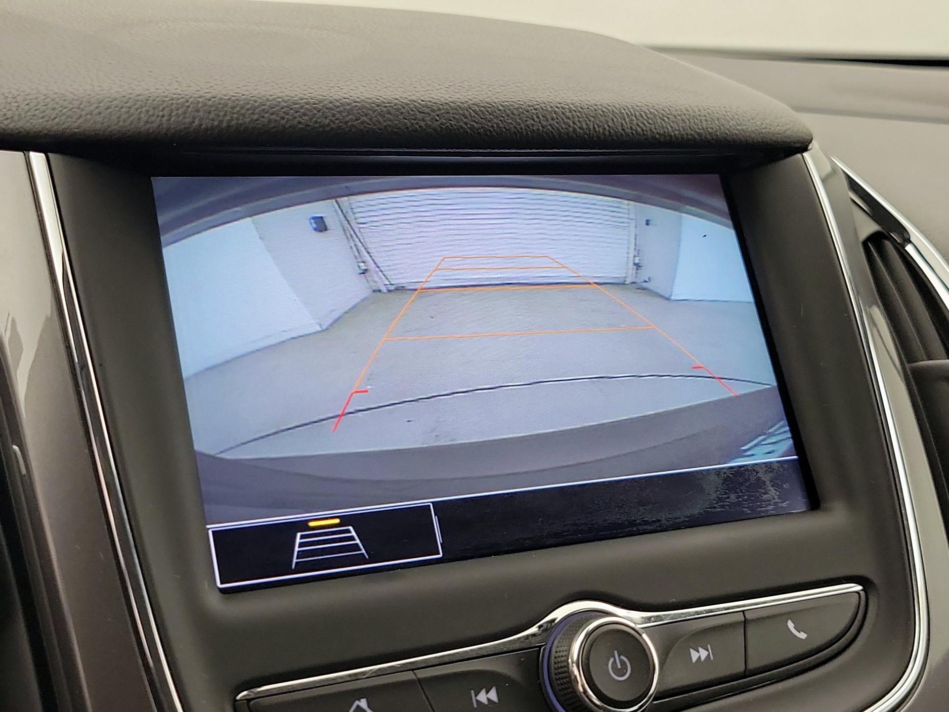 Thumbnail: 2019 Chevrolet Cruze - 14